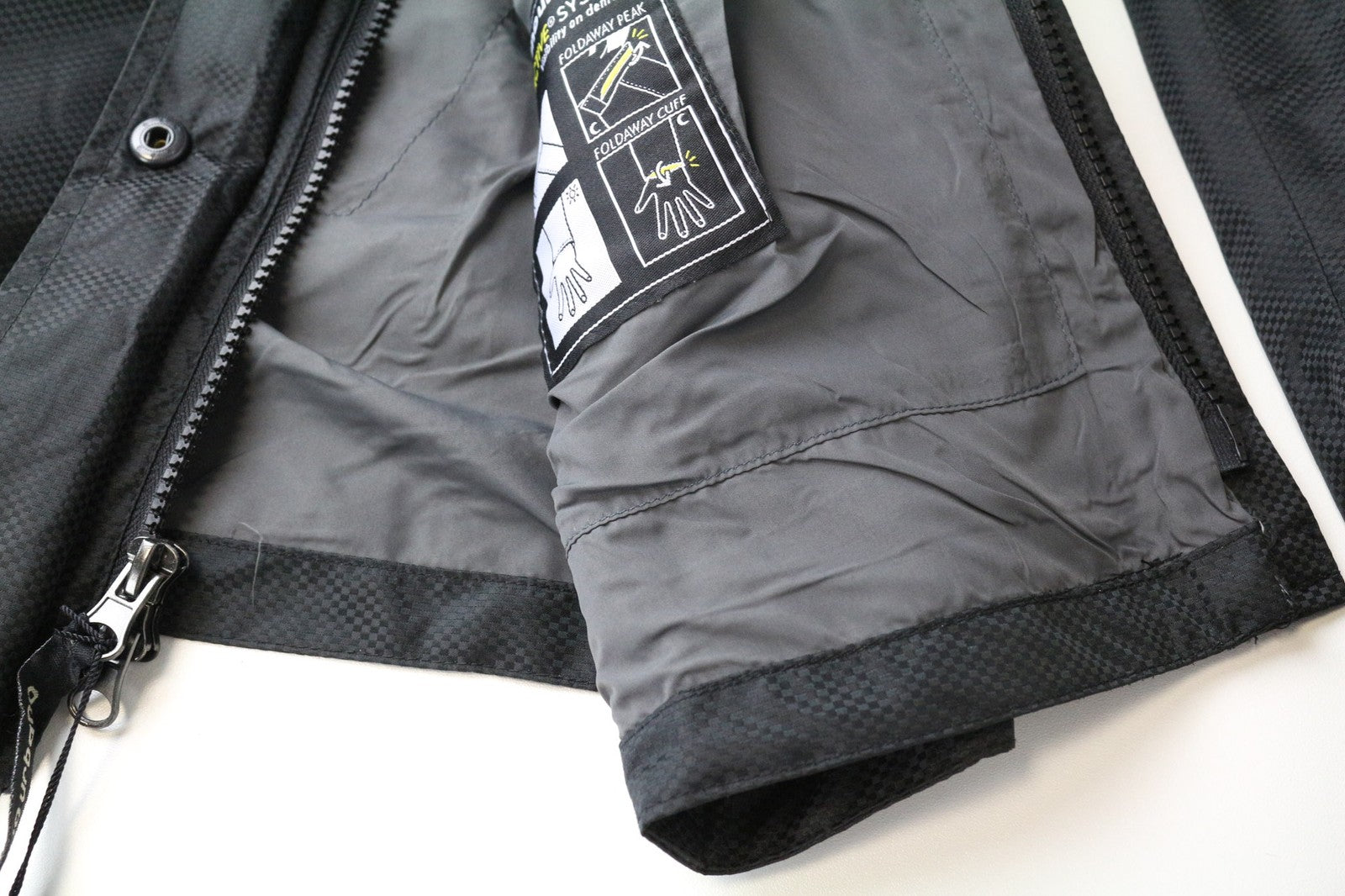 TUCANO URBANO Tina Women's Jacket IT44 Black Windbreaker Lined Moto Armour