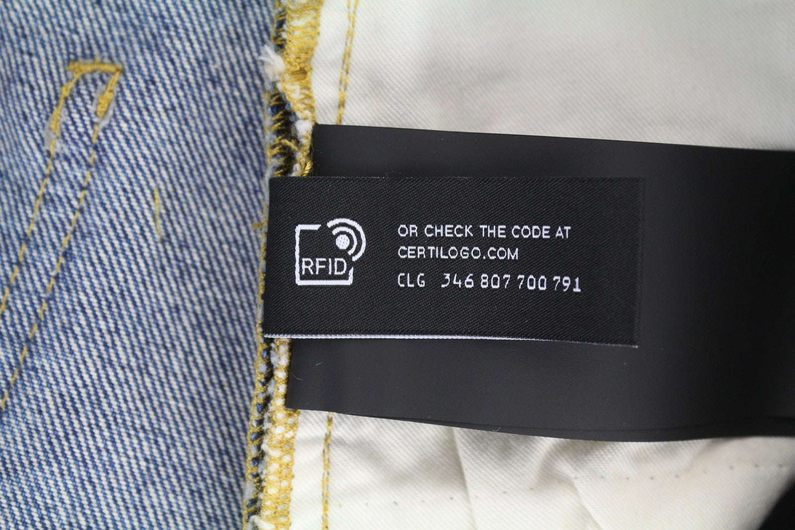 ALANUI Pacific Roads Regular Women Jeans W26 Zip Fly Distressed Faded Denim