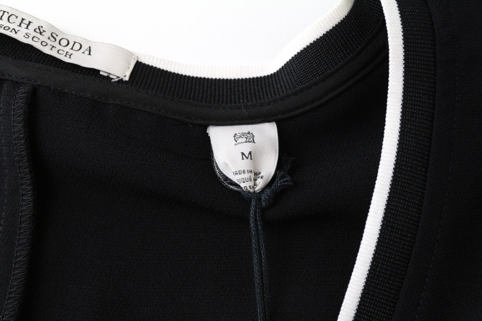 MAISON SCOTCH Women's Dress M Black V-Neck Short Sleeve Casual Lined Short