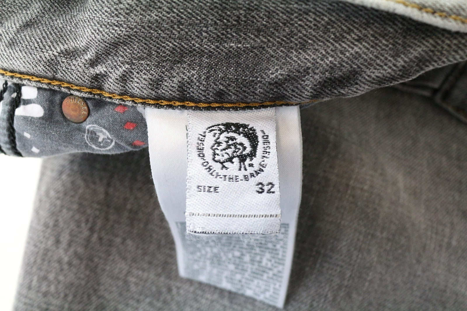 DIESEL Mharky 089AT Men's Jeans W32/L32 Grey Distressed Pure Cotton Slim Fit