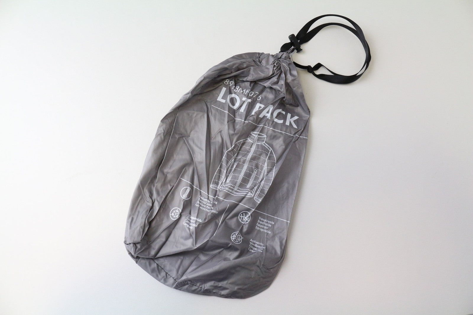 TUCANO URBANO Lot Pack Men's Grey Jacket M Thermal Lined Zipped Windbreaker