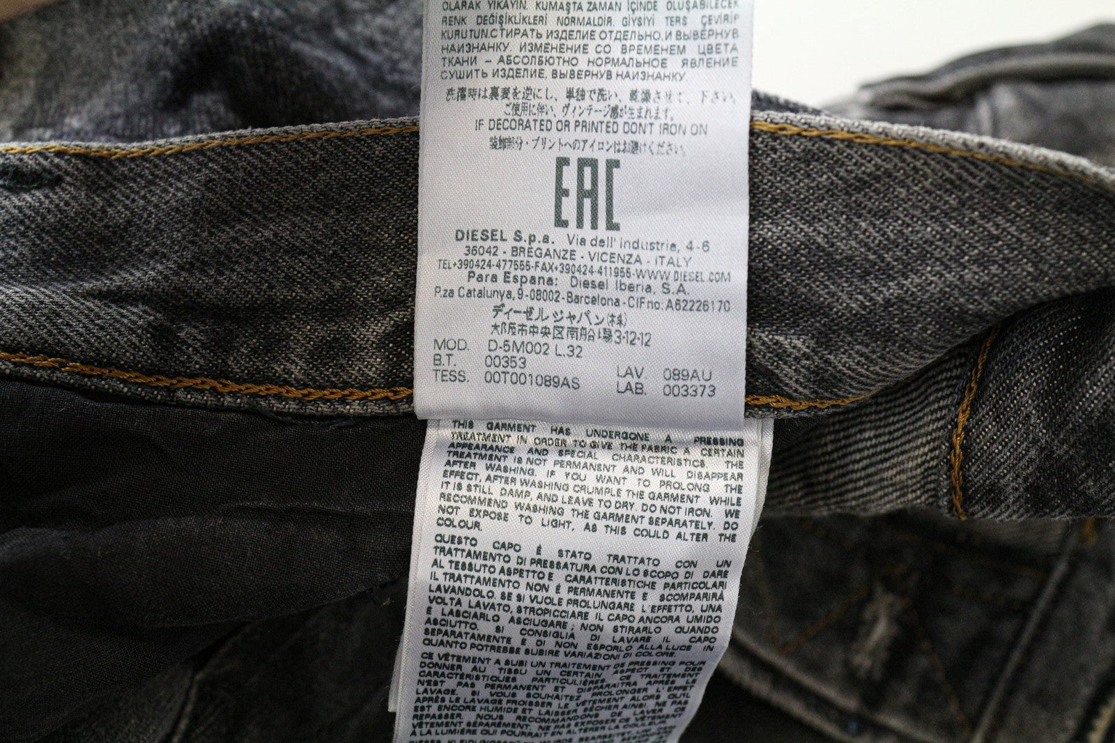 DIESEL D-5M002 089AU Men's Jeans W32/L32 Grey Tapered Fit Washed Cotton