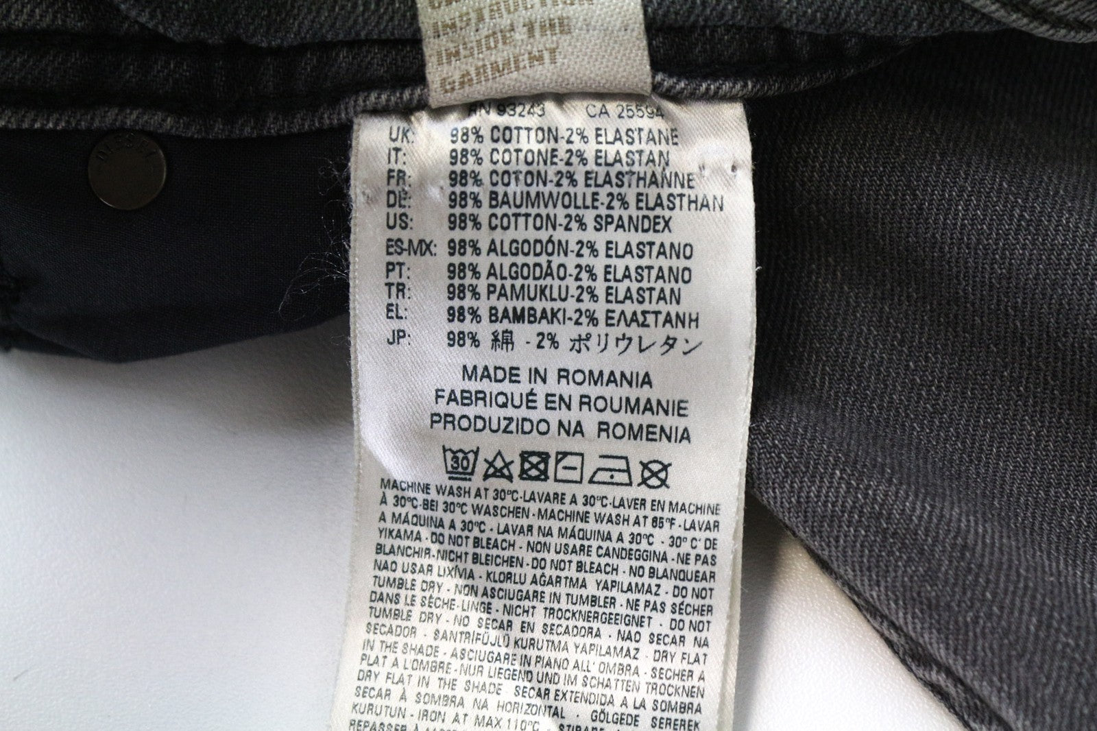 DIESEL D.N.A. Tepphar 0674U Men's Slim W31/L34 Carrot Fit Grey Cotton Jeans