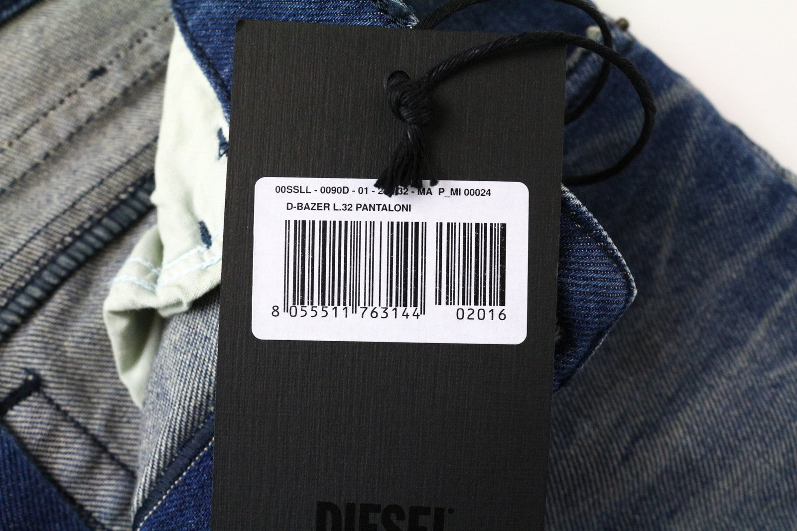 DIESEL D-Bazer 0090D Men's Jeans W28/L32 Blue Cotton Stretch Washed Tapered