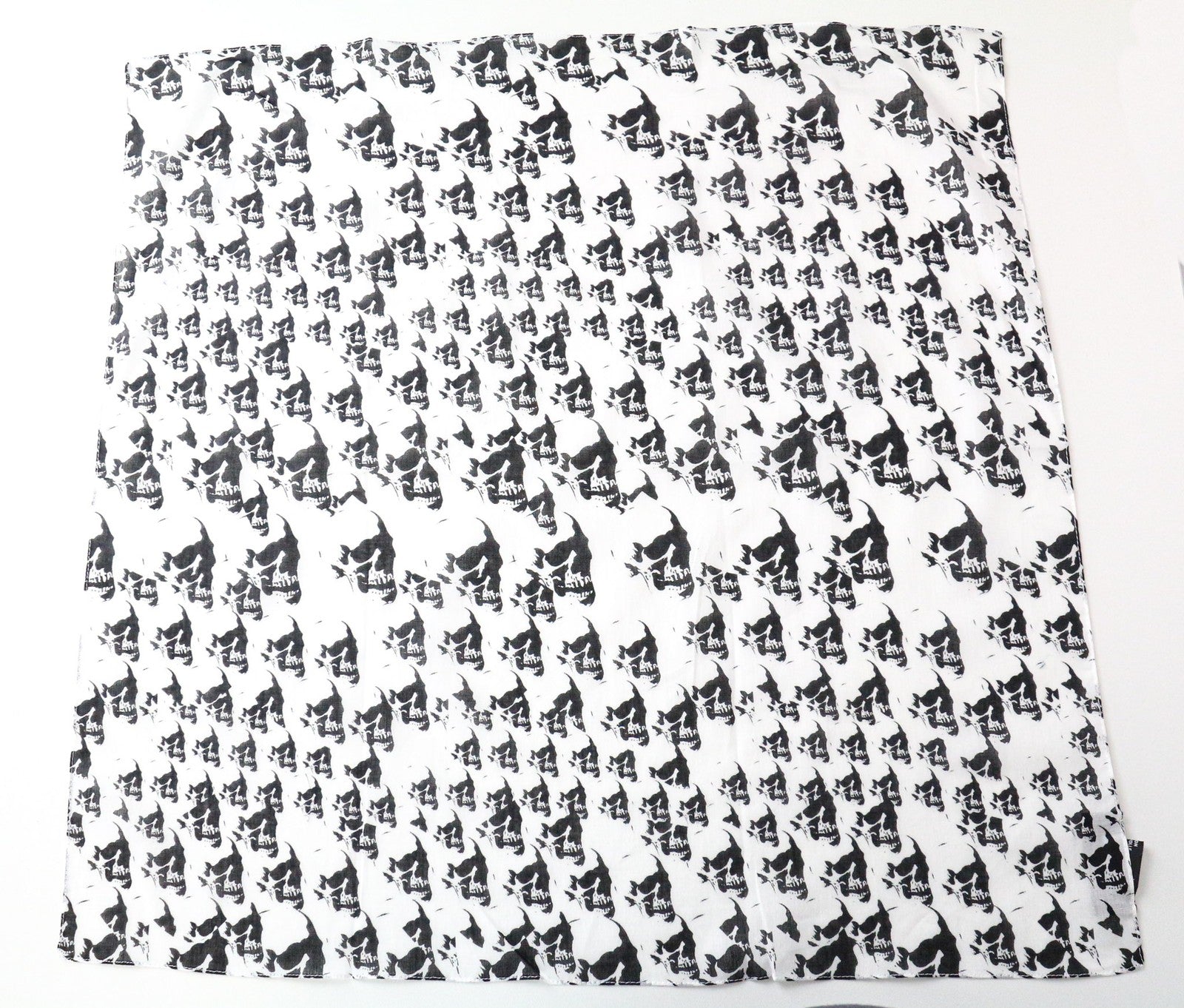 JOHN RICHMOND Men's Scarf OS White Skull Pattern Cotton Pocket Square