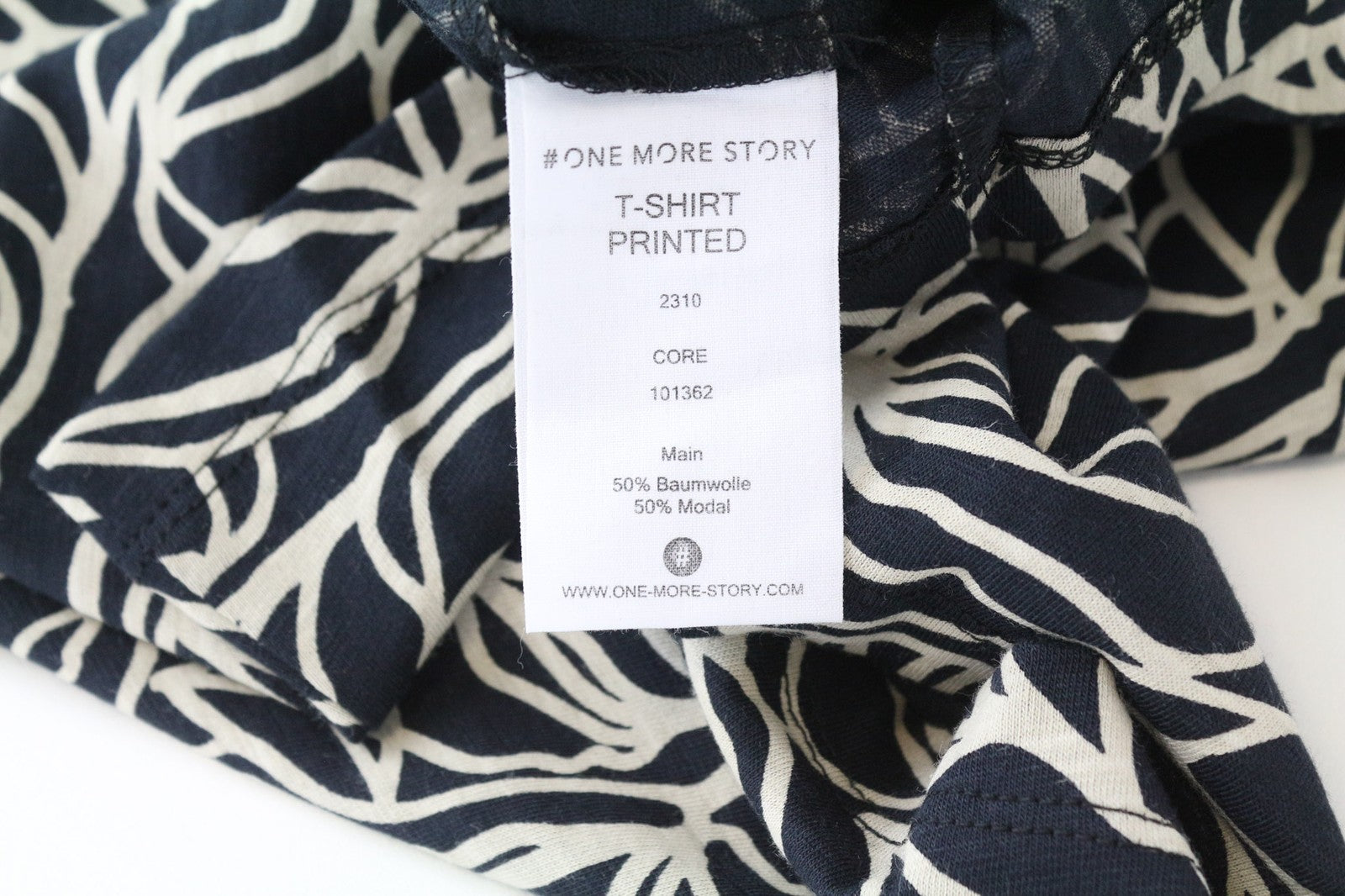 ONE MORE STORY Women's 34 Navy Cotton Blend Short Sleeve Patterned Tee