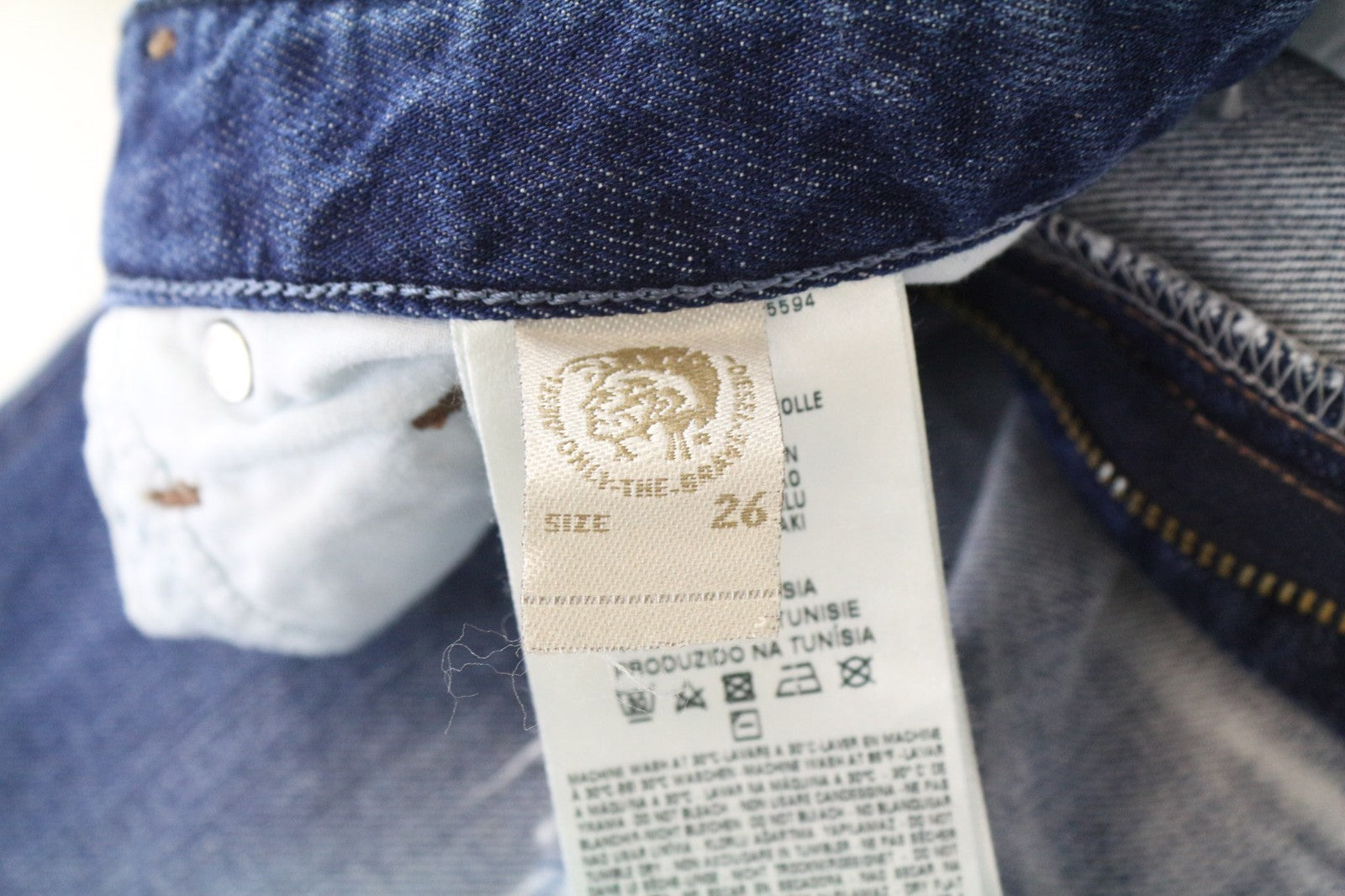 DIESEL Rizzo 0848I Women's W26/L32 Blue Ripped Slim Straight Pure Cotton