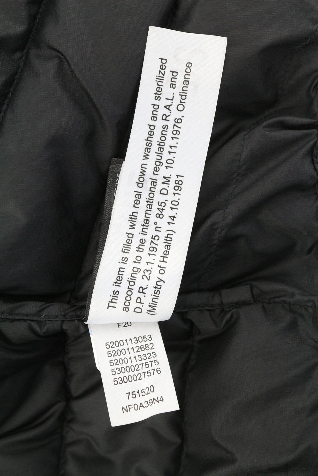 THE NORTH FACE Travail Men Jacket M Black 800 Down Filled Quilted Hooded Puffer