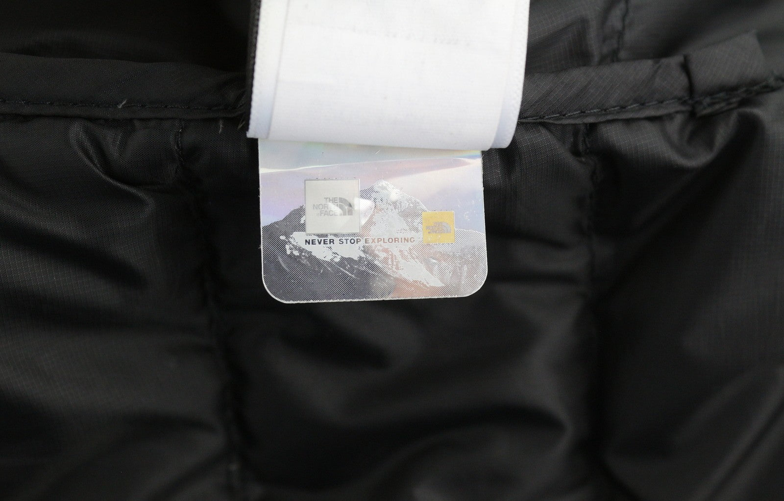 THE NORTH FACE Travail Men Jacket M Black 800 Down Filled Quilted Hooded Puffer