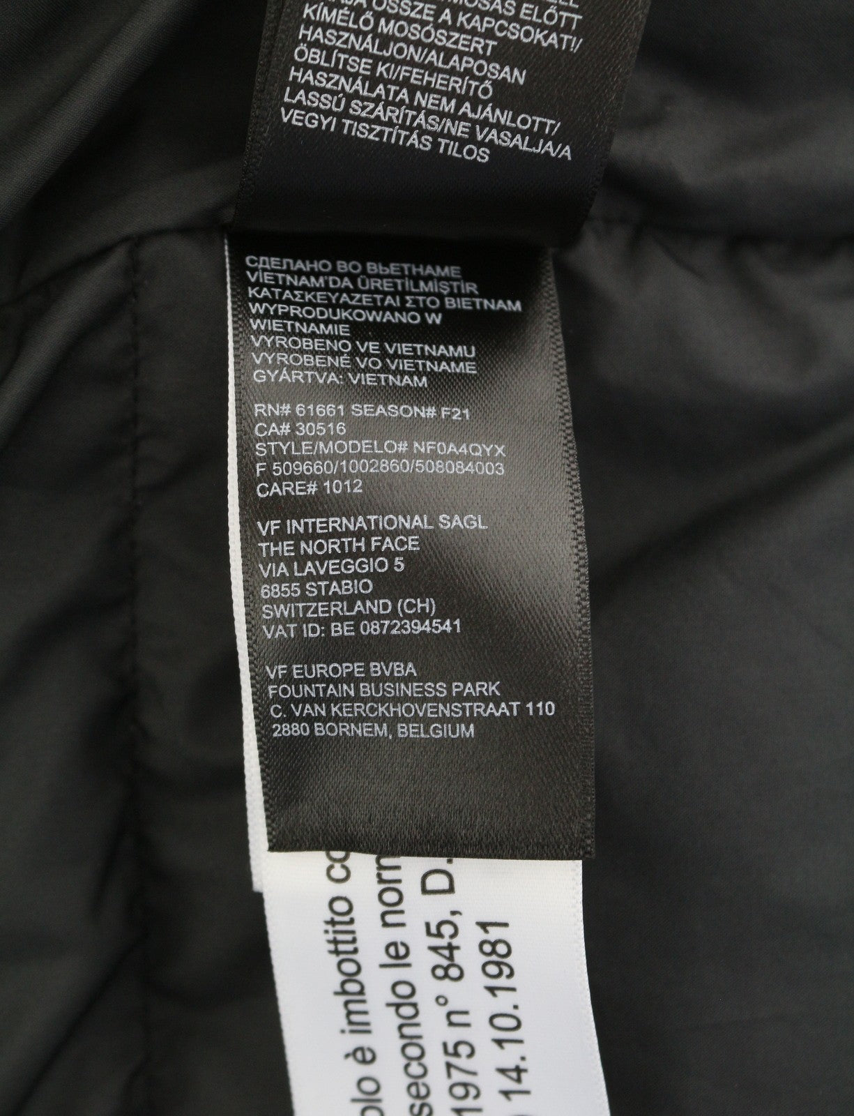 THE NORTH FACE Men Jacket M Black 550 Down Filled Quilted Hooded Full Zip Logo