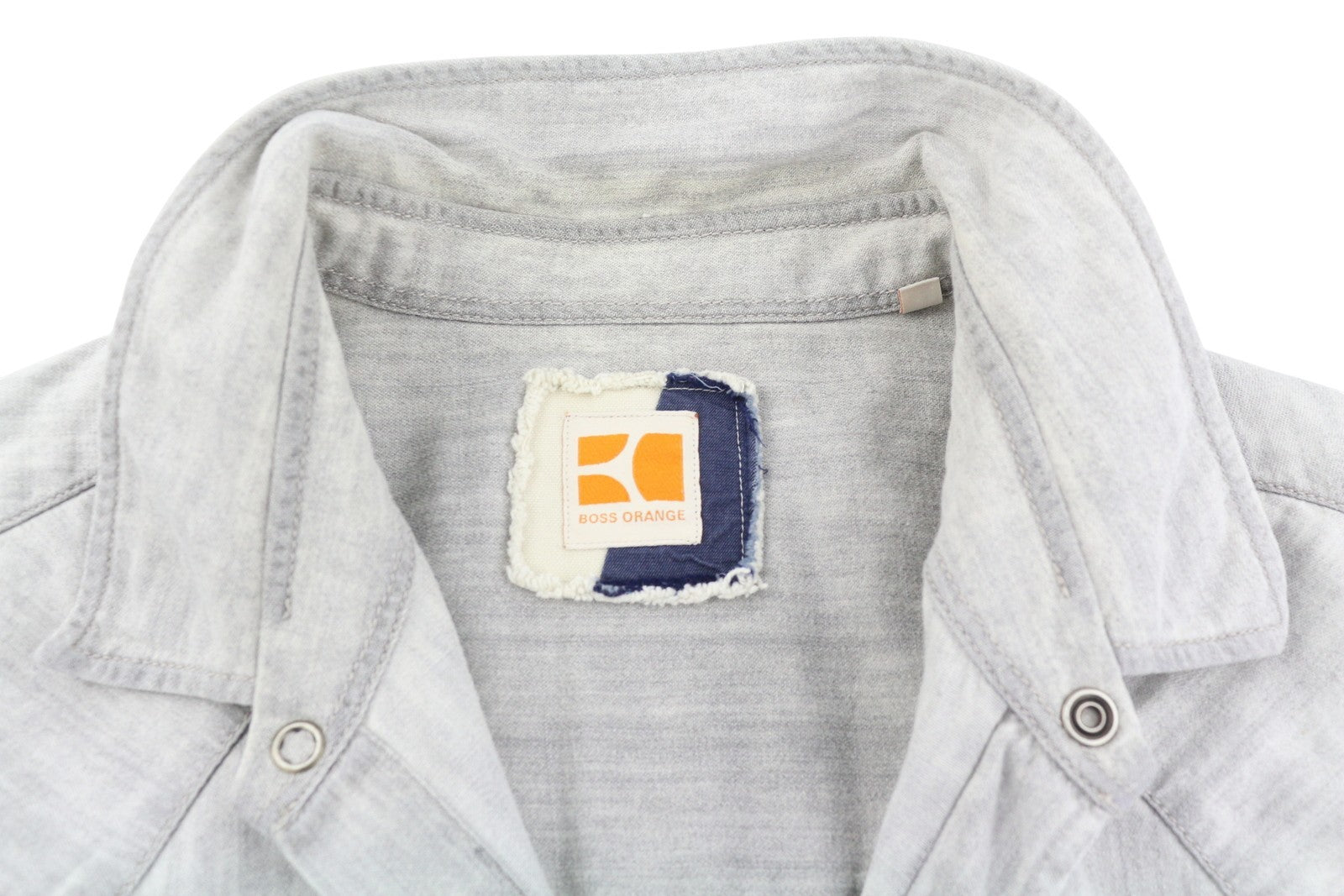 HUGO BOSS EdaE Men Shirt L Light Grey Faded Snap Buttons Spread Neck Western