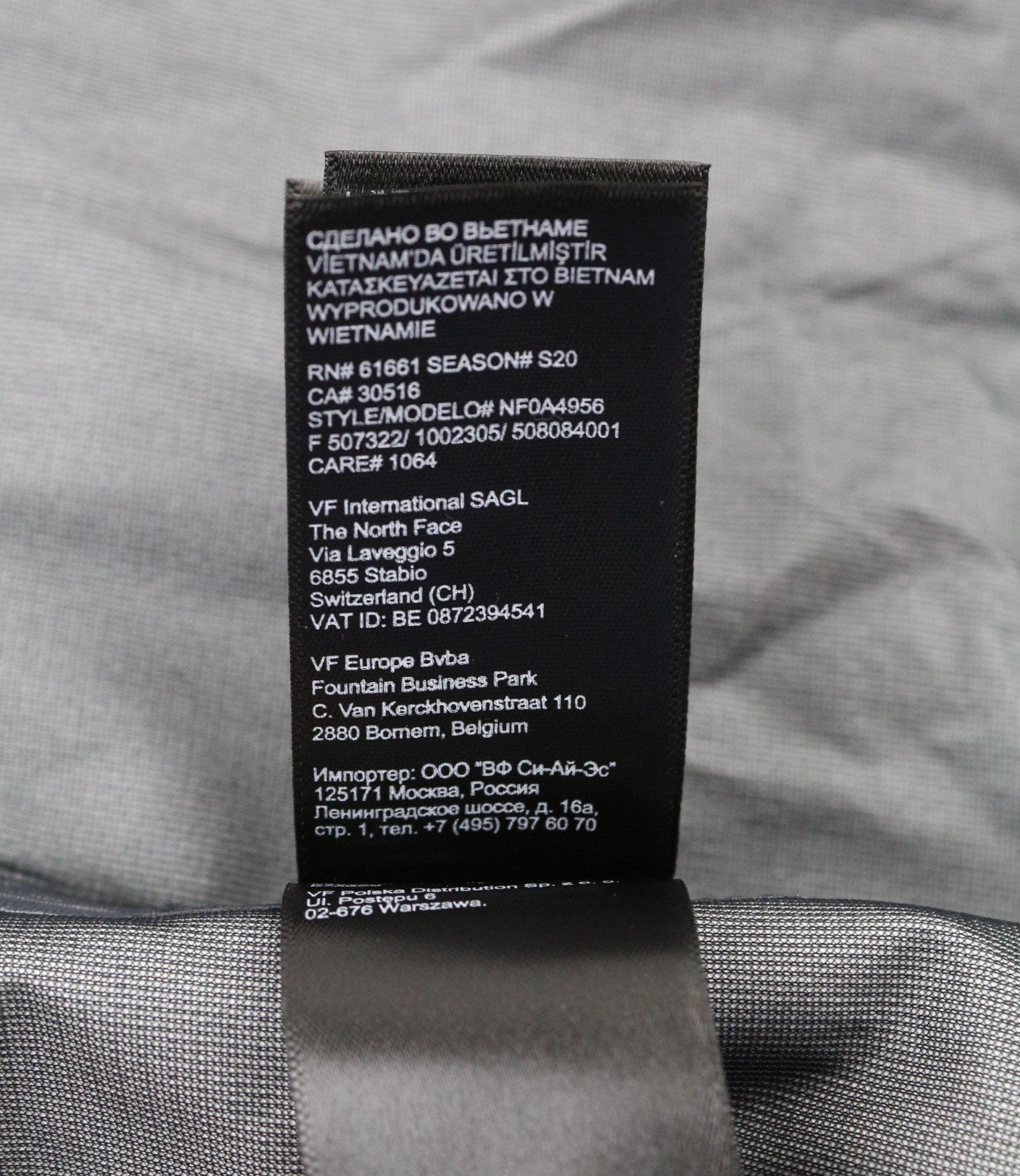 THE NORTH FACE Men's S Future Light Jacket Hooded Black Zip Unlined Seam Sealed