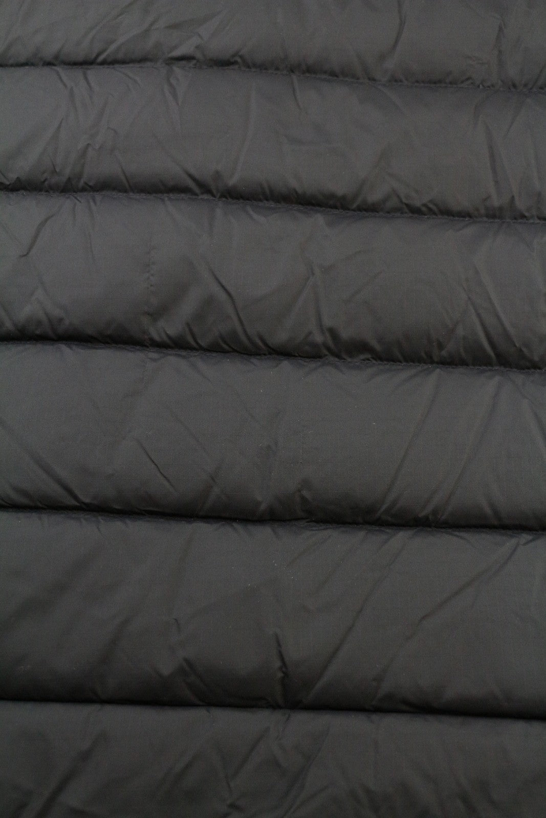 THE NORTH FACE Massif Down Men's M Padded Insulated Jacket Black High Neck Zip