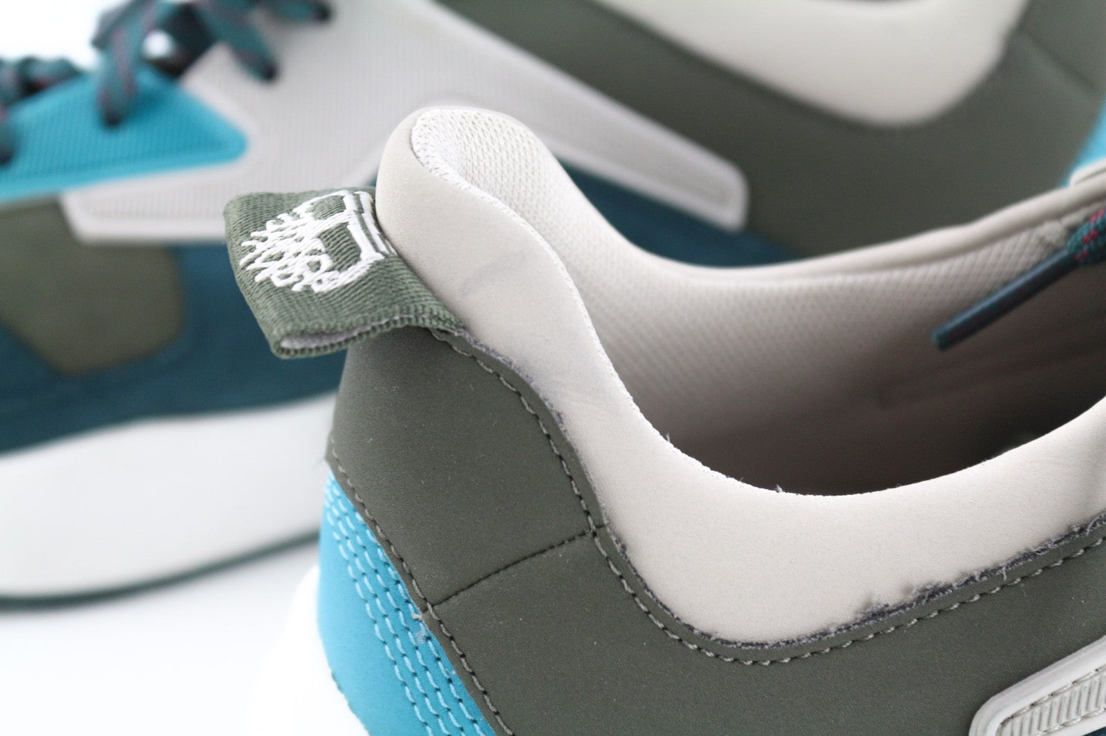 TIMBERLAND A249V Women's Sneakers EU38.5 K5.5 Leather Almond Toe Low Top Lace Up