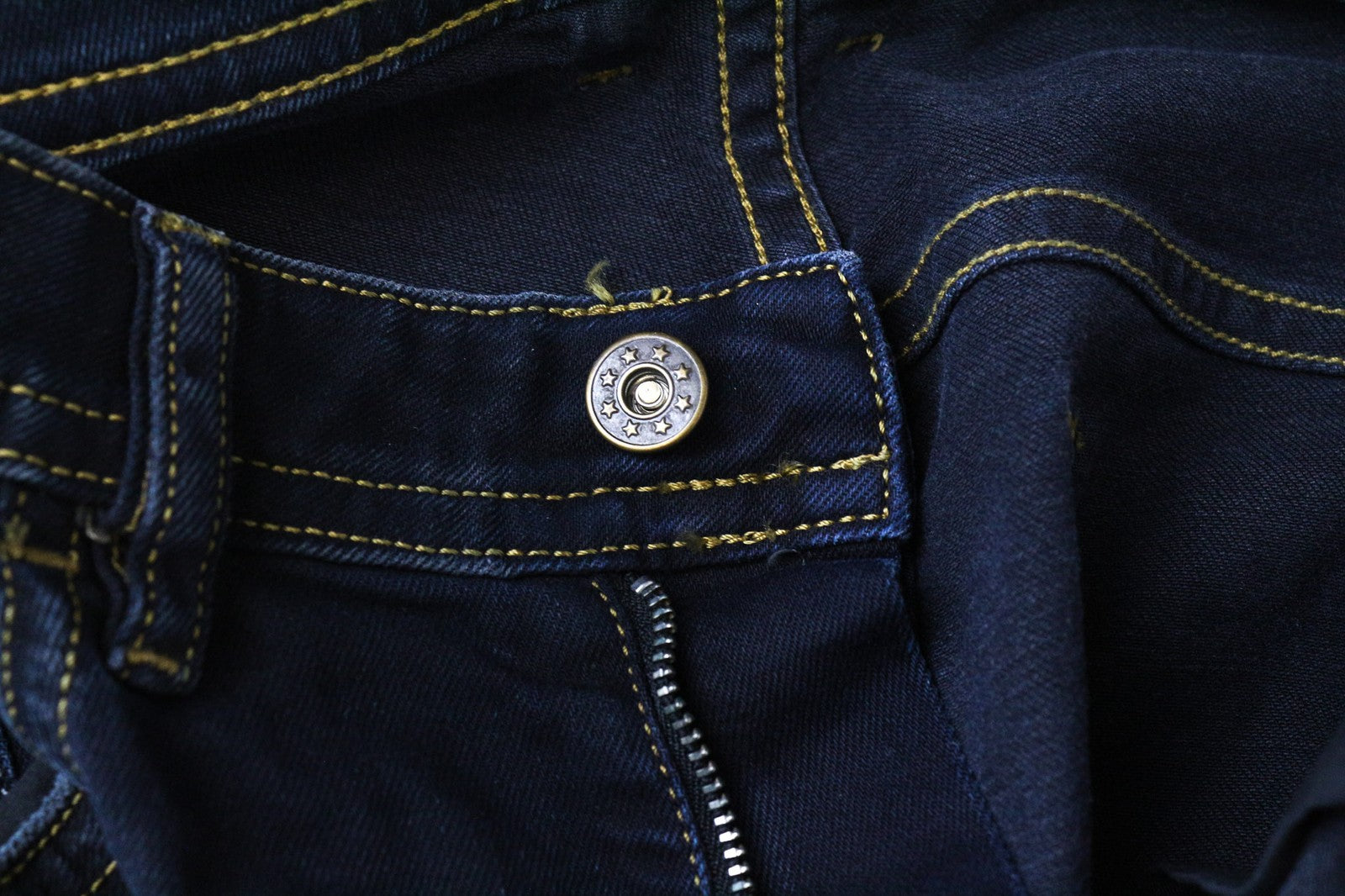 DIESEL Thommer 069GM Men Jeans W28/L32 Blue Slim Skinny Stretch Distressed Zip