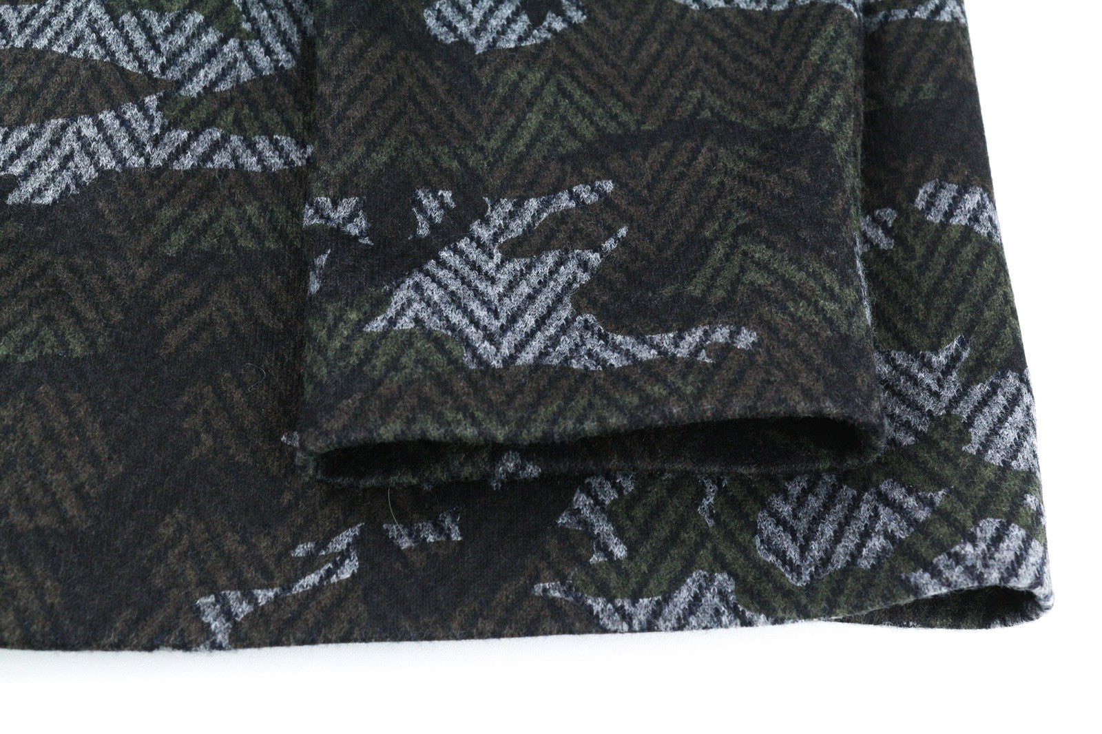 TOMMY HILFIGER Men's Coat ~M Wool Blend Herringbone Camo Single Breasted