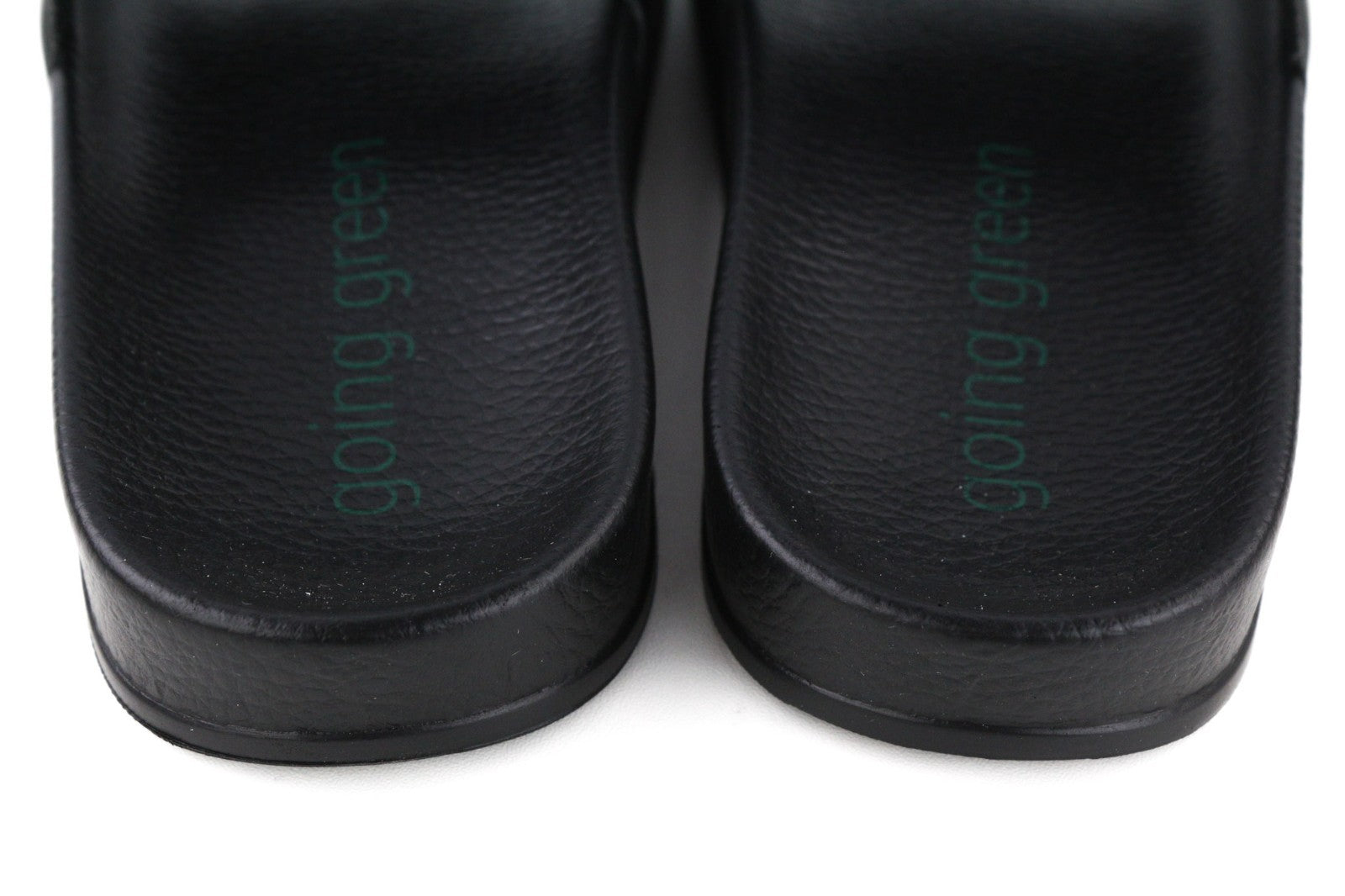 ACBC X MISSONI SHMISPSP Pixel Pool Slide Unisex Sandals EU39 Cleated Print Sole