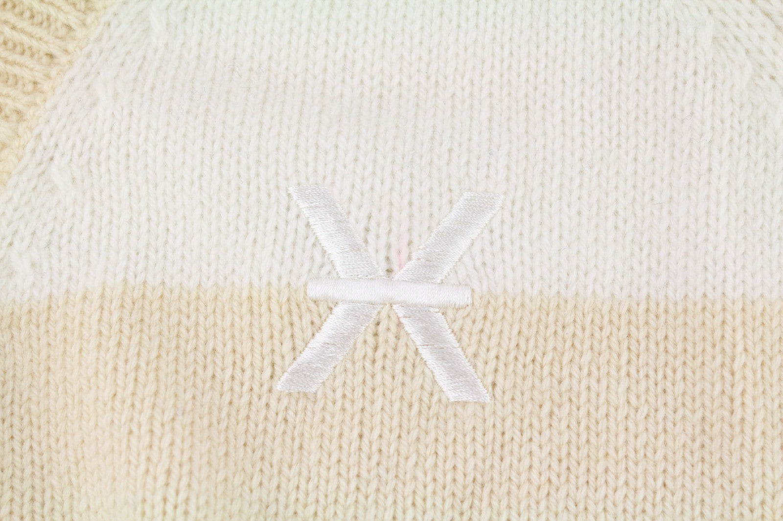 RICHMOND X Women's Jumper S Wool Knit V-Neck Stretch Pullover Dual Tone Design