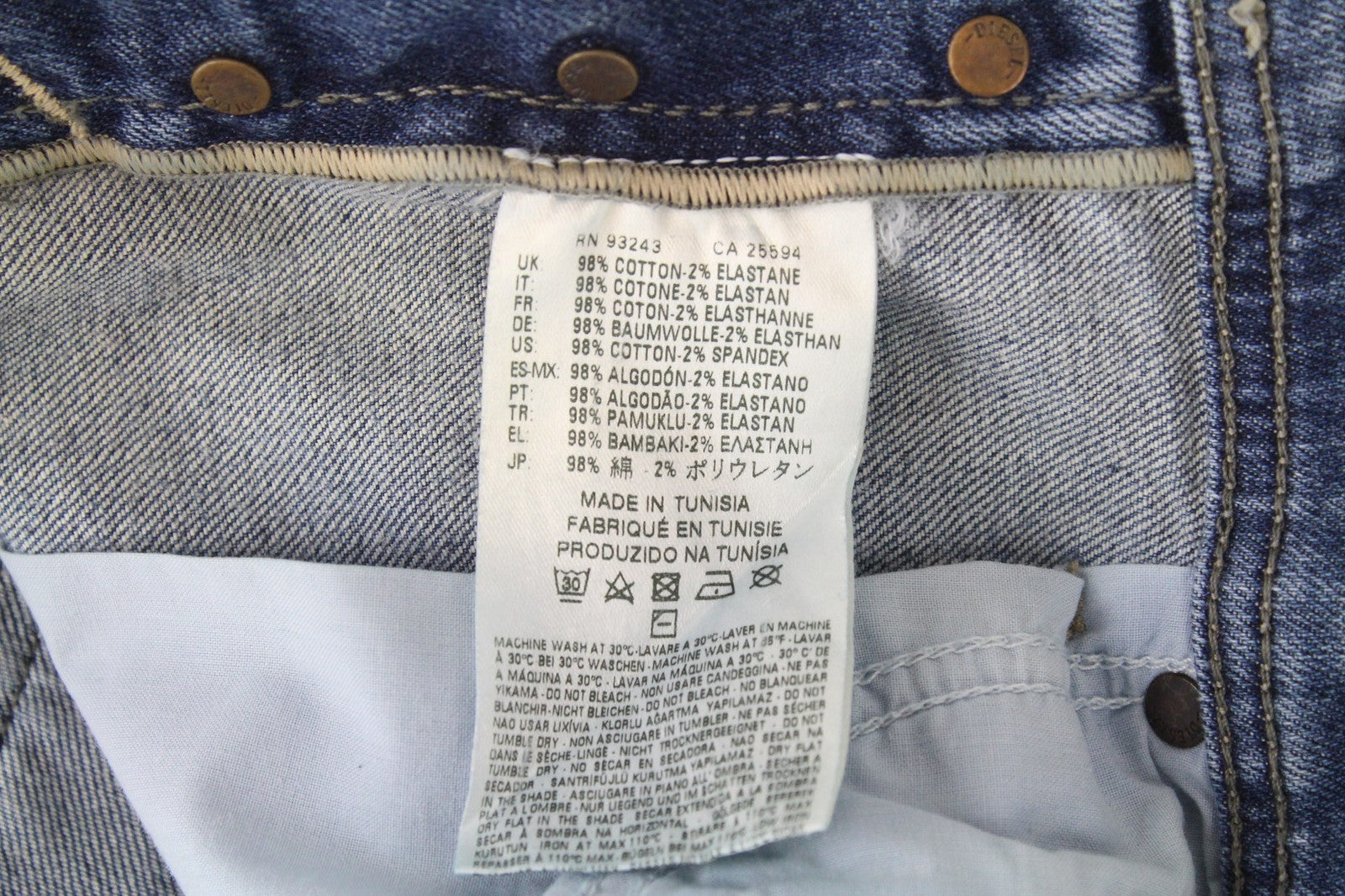 DIESEL Tepphar 0842H vyriški džinsai W26/L30 Slim Carrot Fit tamprūs mėlyni su sagomis 