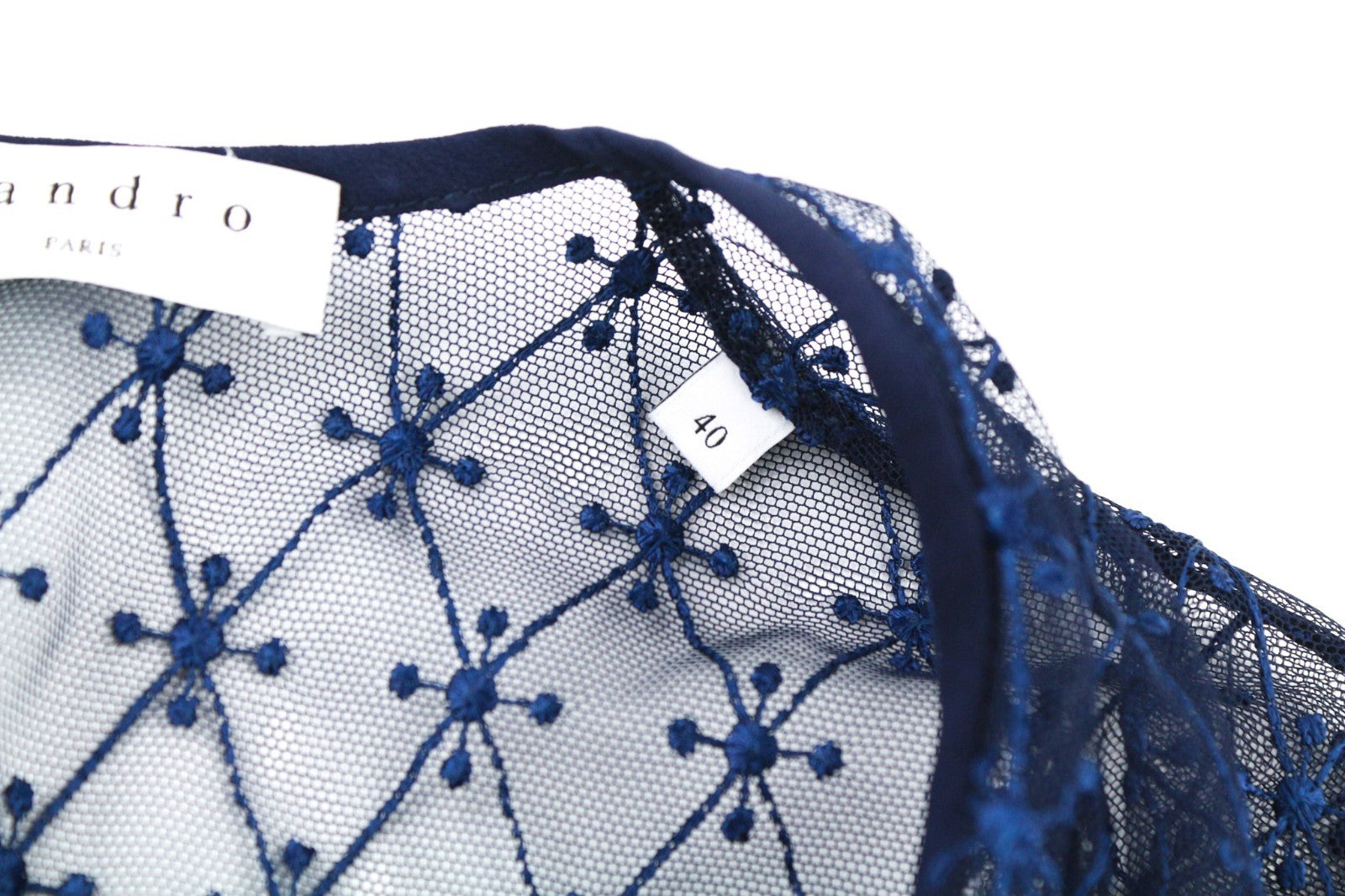 SANDRO moteriška 40 dydžio tamsiai mėlyna suknelė su nėriniuota nugara, užtrauktuku ilgomis rankovėmis, pamušalu 