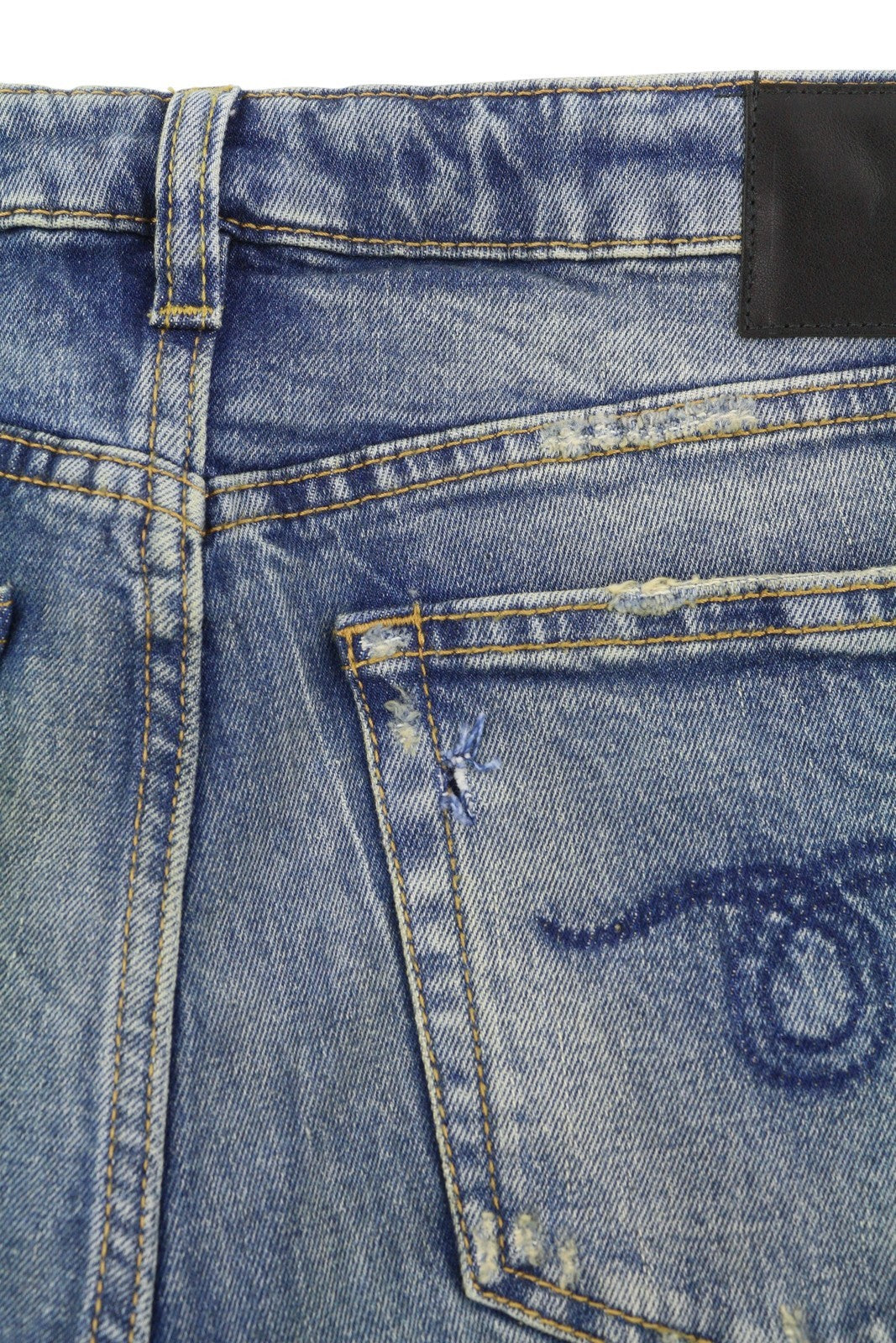 R13 berniukiški tiesūs moteriški džinsai 29 Kelly tamprūs trumpi išblukintos mėlynos spalvos FW25 RRP699 