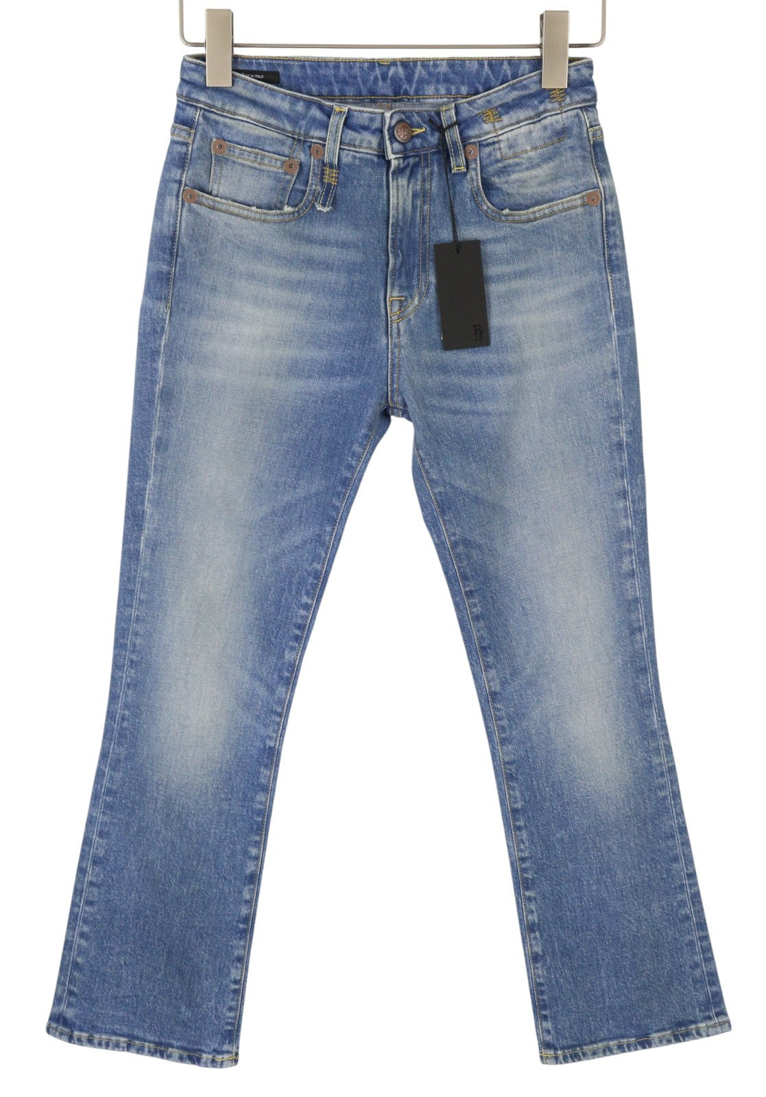 R13 Kick Fit moteriški džinsai 25 Jasper tamprūs platėjantys trumpi, su užtrauktuku ant kulkšnies, išblukintos mėlynos spalvos 