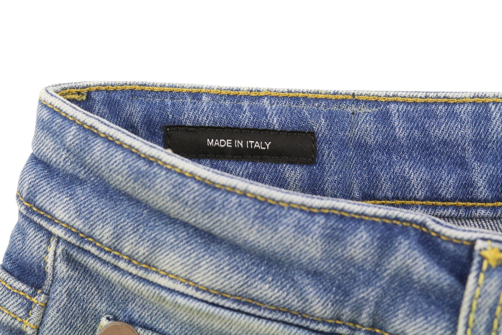 R13 Kick Fit moteriški džinsai 25 Jasper tamprūs platėjantys trumpi, su užtrauktuku ant kulkšnies, išblukintos mėlynos spalvos 