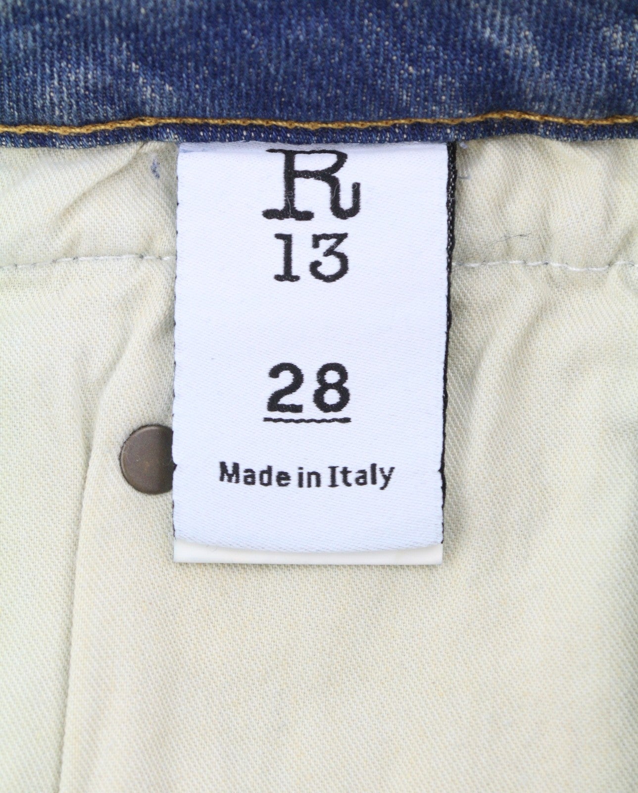 R13 berniukiški tiesūs moteriški džinsai 28 Kelly tamprūs trumpi užtrauktuku, išblukintos mėlynos spalvos RRP699 