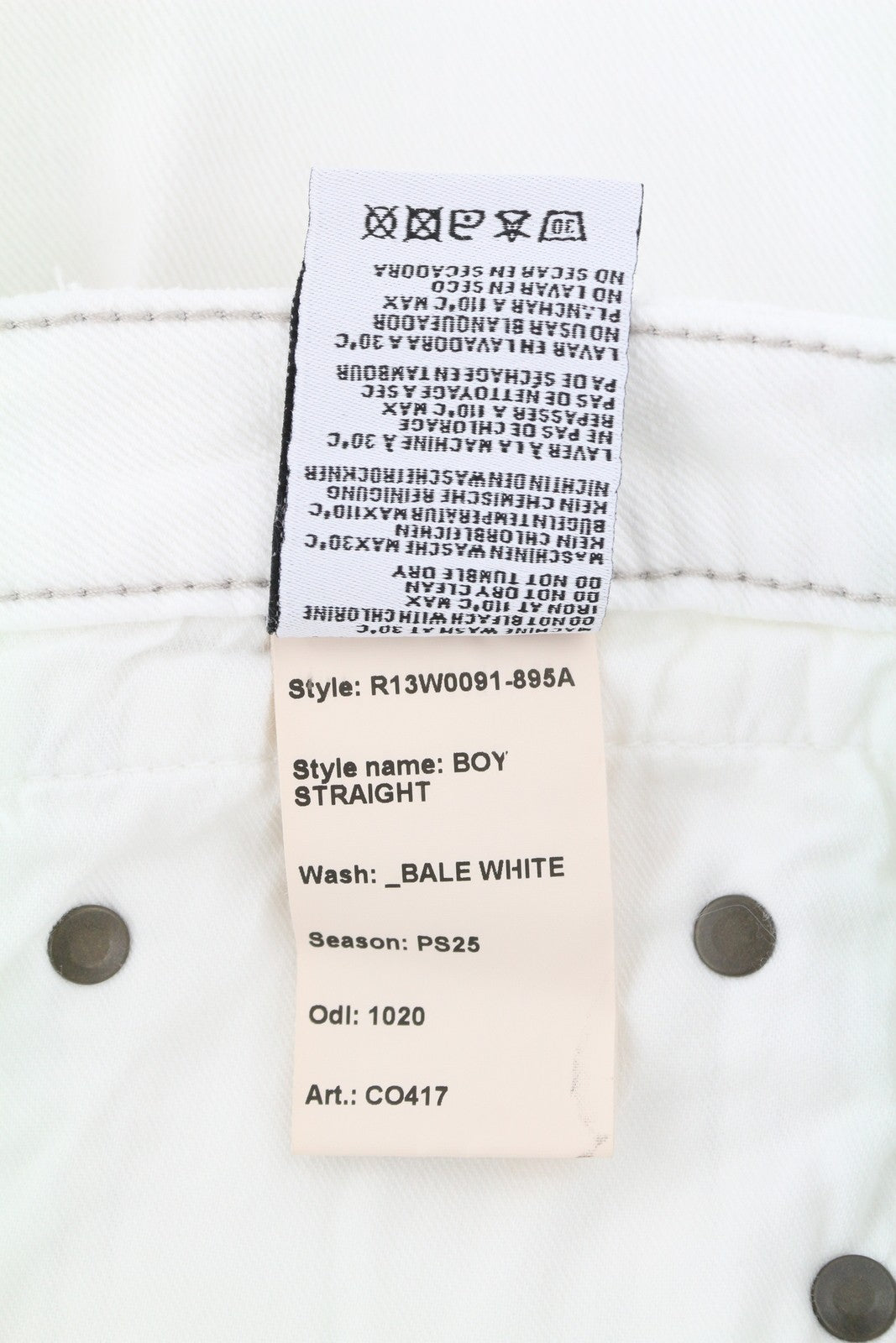 R13 berniukiški tiesūs moteriški džinsai 26 Bale balti trumpi džinsai su užtrauktuku iki kulkšnies PS25 RRP499 