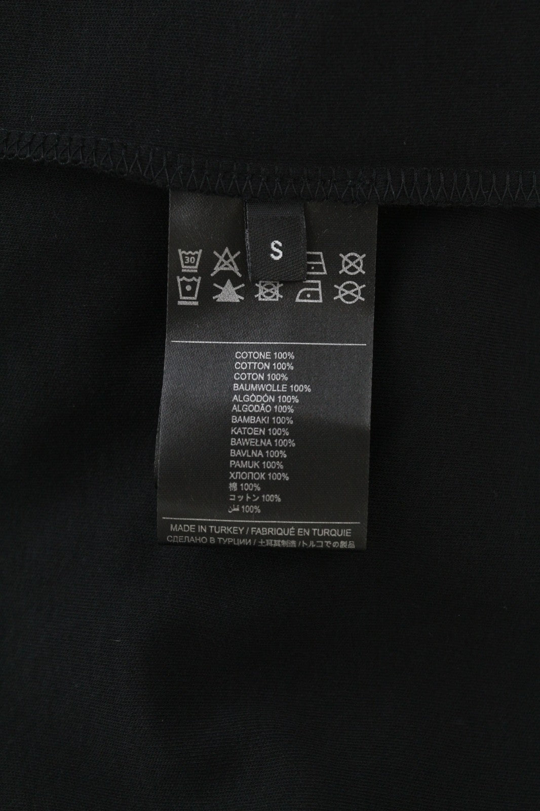 RICHMOND moteriški marškinėliai S dydžio juodi su dideliu apvaliu raštu ir tampriu medvilniniu logotipu 