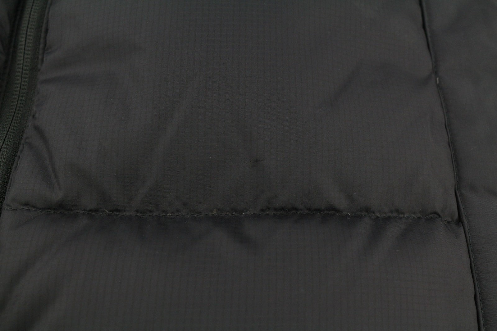 THE NORTH FACE Diablo Men's Jacket S Black 700 Down Puffer Zip Insulated Logo