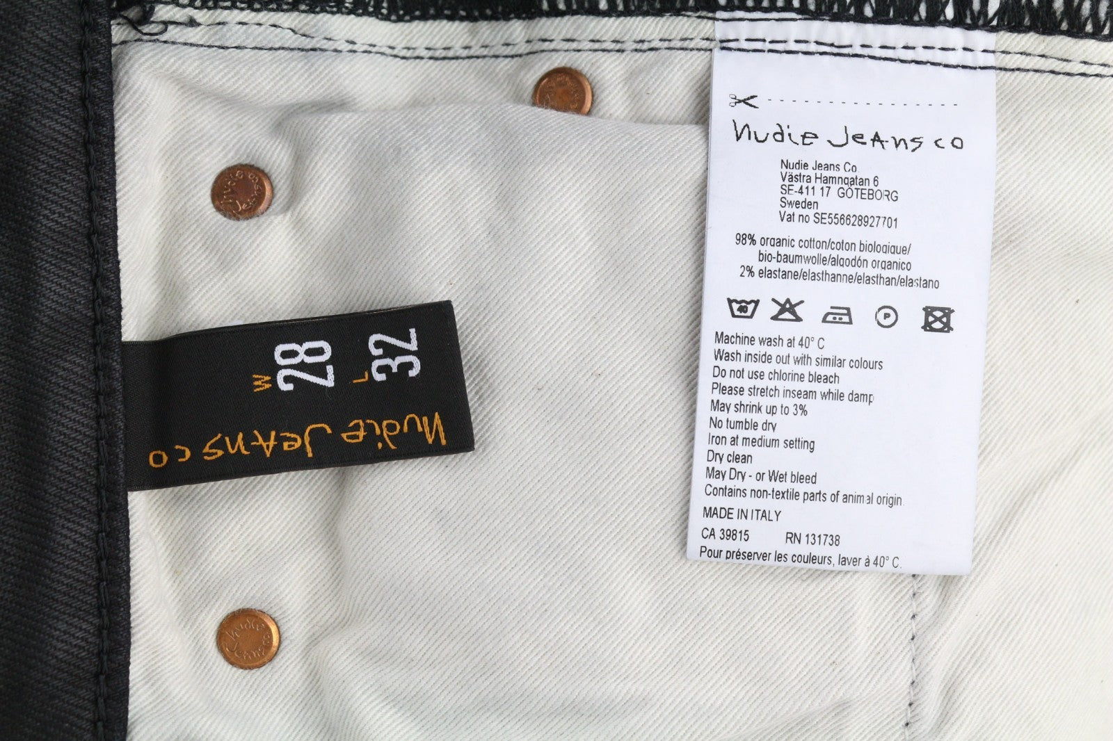 NUDIE JEANS vyriški aptempti džinsai W28/L32 juodi su juodu dengtu užtrauktuku, ekologiški 