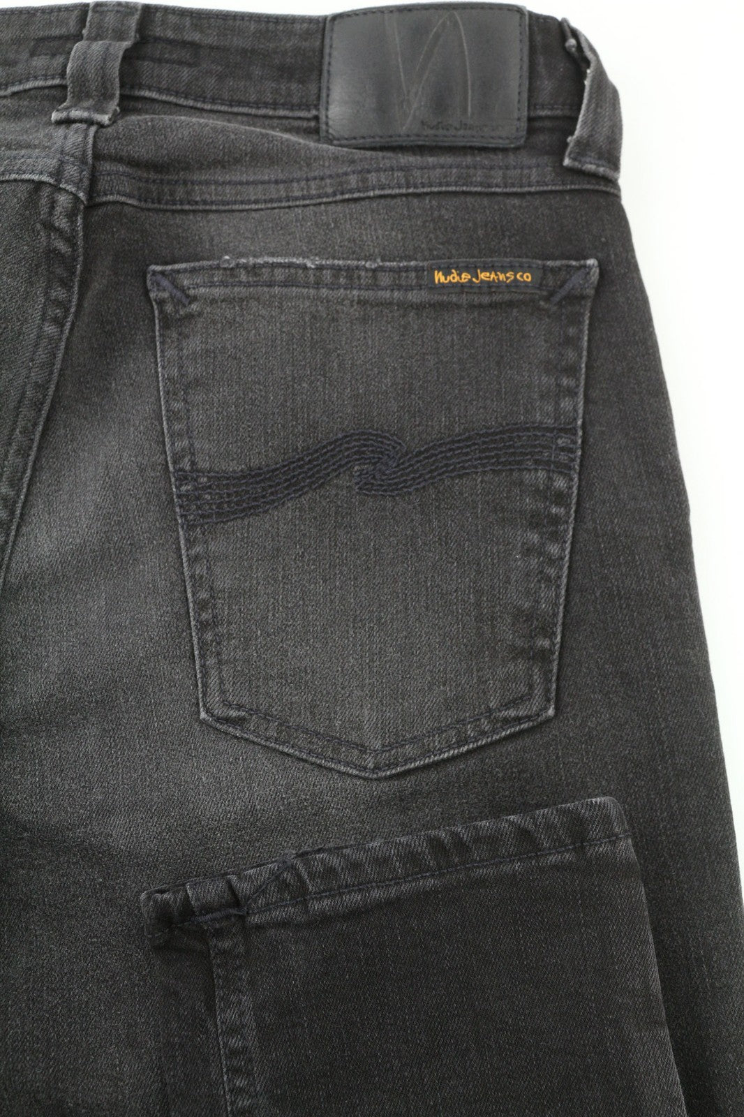 NUDIE JEANS Skinny Lin dėvėti juodi vyriški džinsai W29/L32 su apgadintais ūsais ir užtrauktuku 