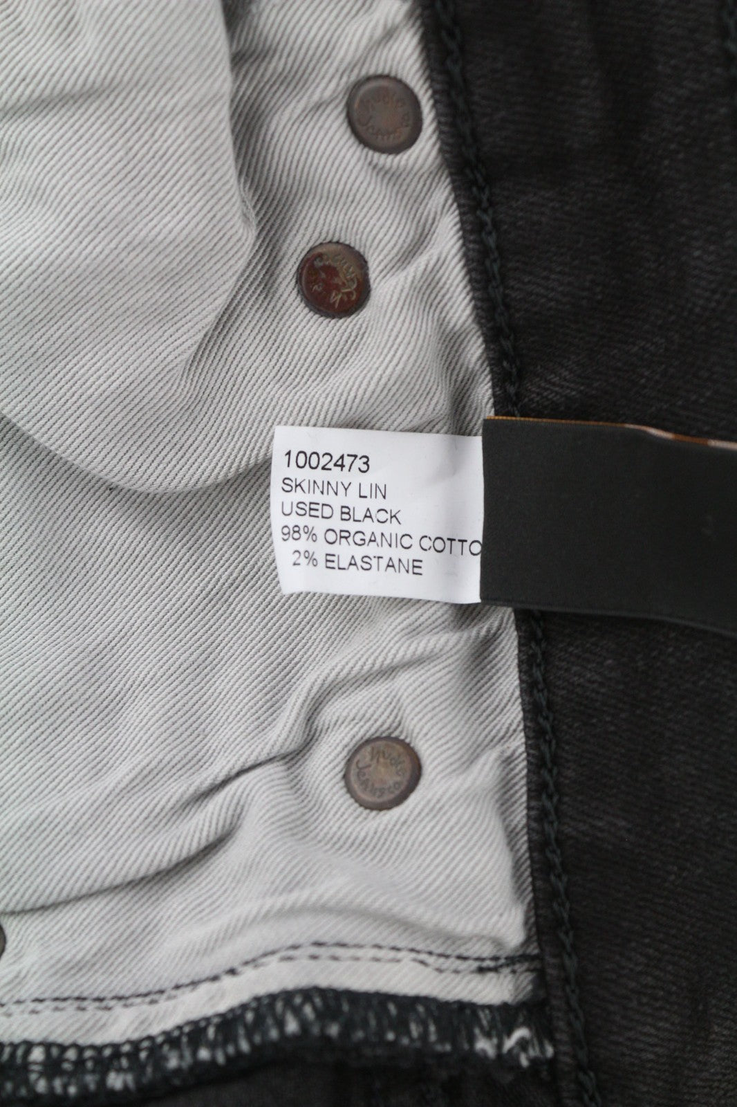 NUDIE JEANS Skinny Lin dėvėti juodi vyriški džinsai W29/L32 ekologiškos medvilnės su išblukusiu užtrauktuku 