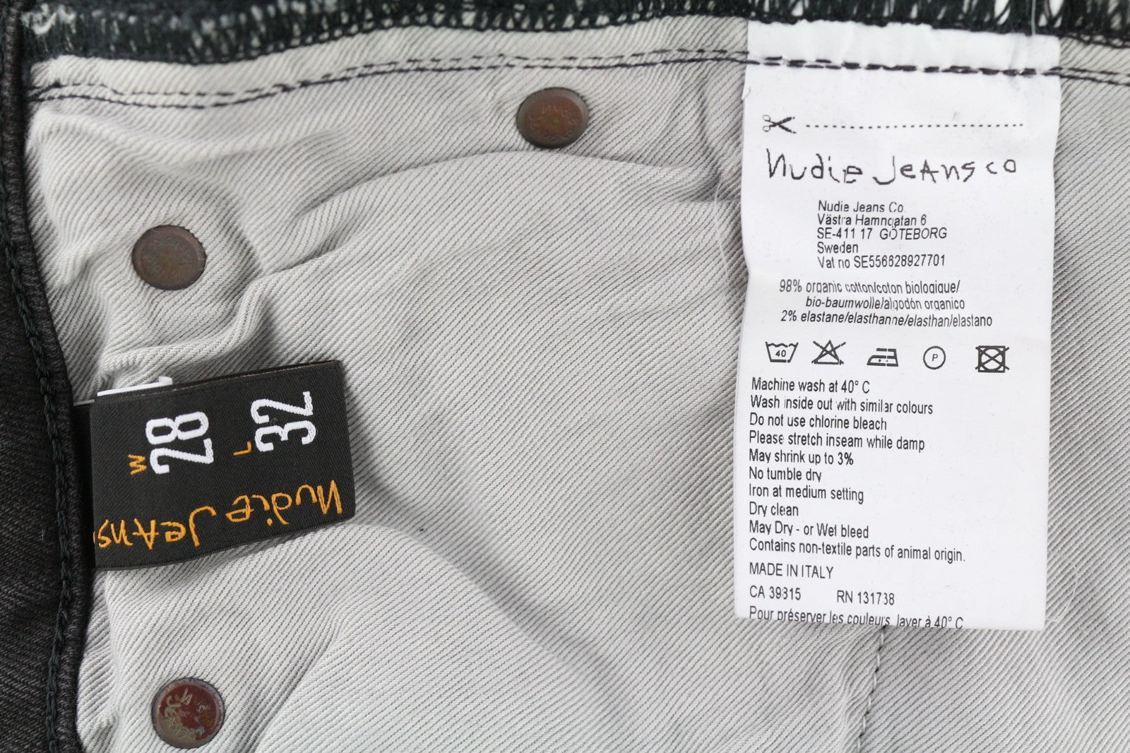 NUDIE JEANS Skinny Lin dėvėti juodi vyriški džinsai W29/L32 ekologiškos medvilnės su išblukusiu užtrauktuku 