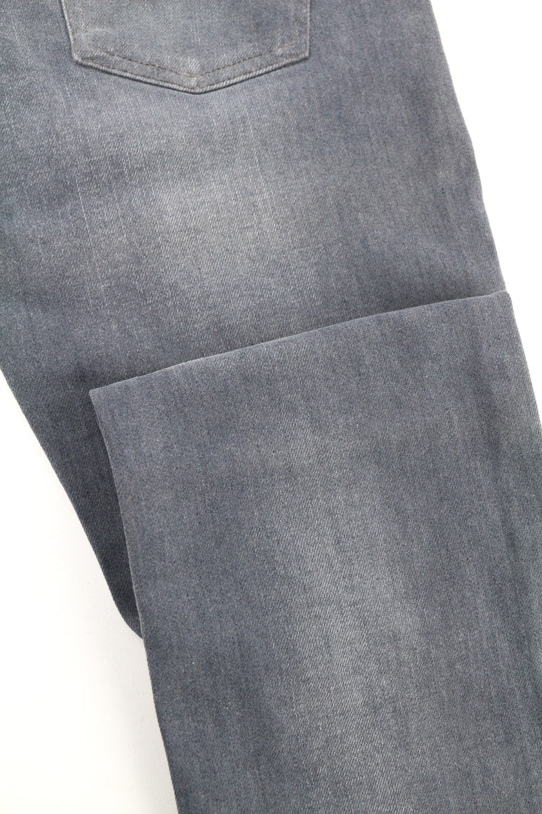 NUDIE JEANS ploni vyriški Finn džinsai W30/L32 ploni vidutinio liemens pilki medvilnės mišinio džinsai 