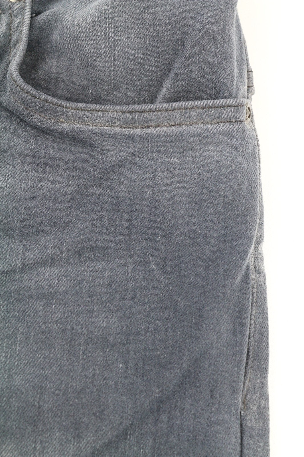 NUDIE JEANS ploni vyriški Finn džinsai W30/L32 Slim Fit vidutinio liemens pilki tamprūs 