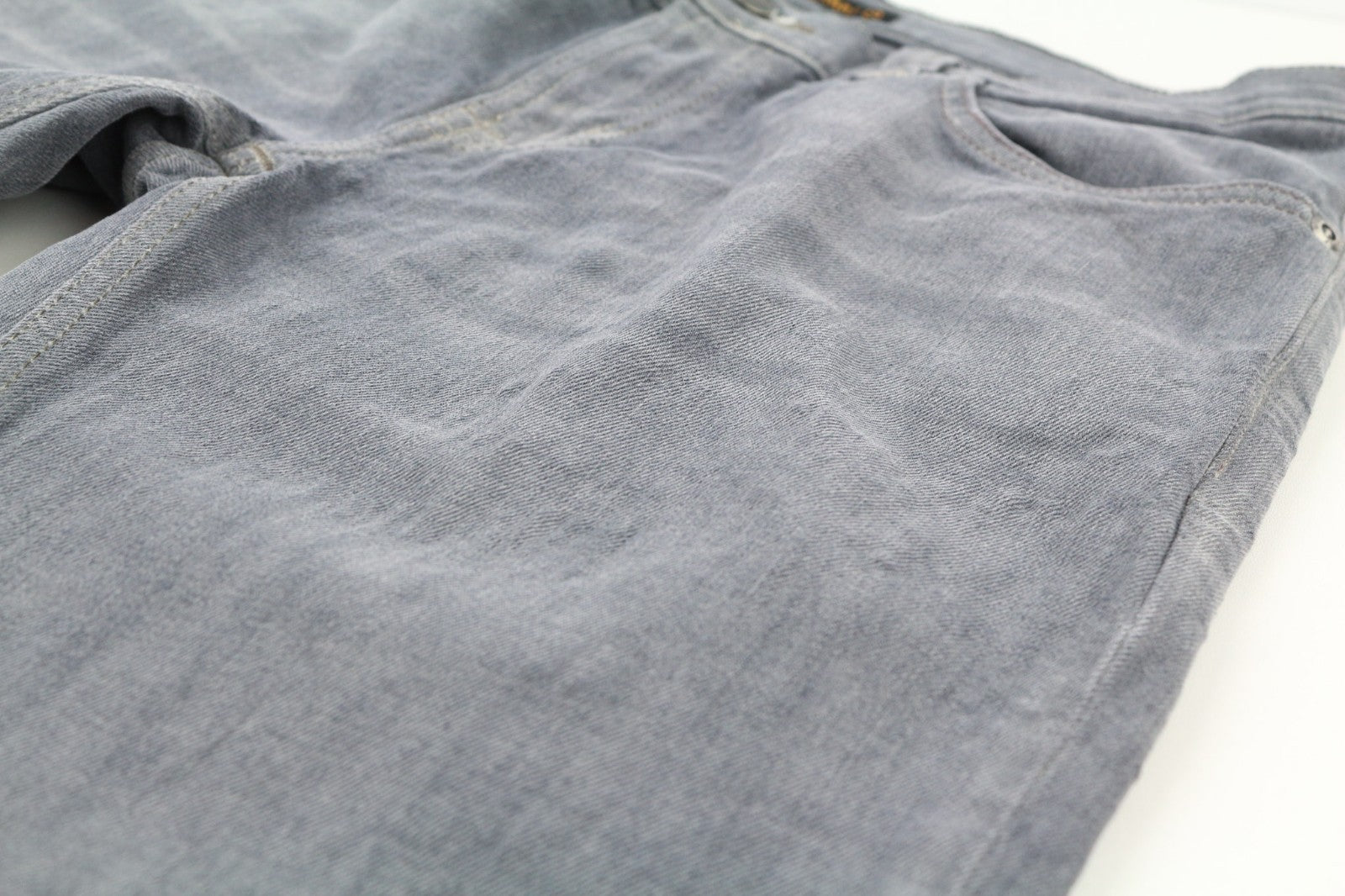 NUDIE JEANS vyriški aptempti ilgi džinsai W31/L34 tamsiai pilki, ploni, ekologiški 