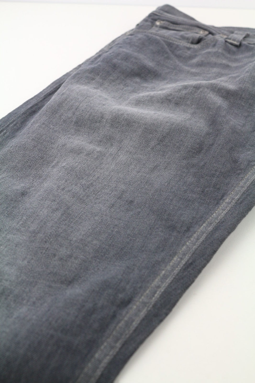 NUDIE JEANS vyriški aptempti ilgi džinsai W34/L34 tamsiai pilki, ploni, skalbto kirpimo 