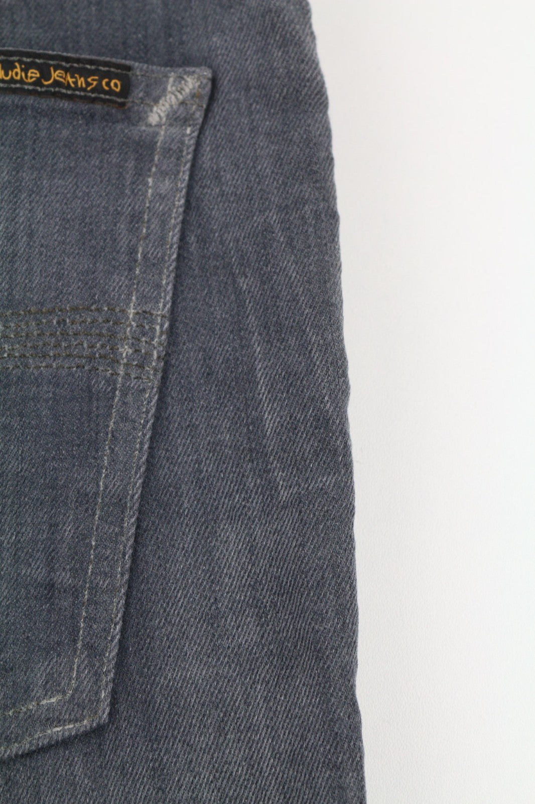 NUDIE JEANS vyriški aptempti ilgi džinsai W31/L34 tamsiai pilki ploni džinsiniai džinsai su logotipu 