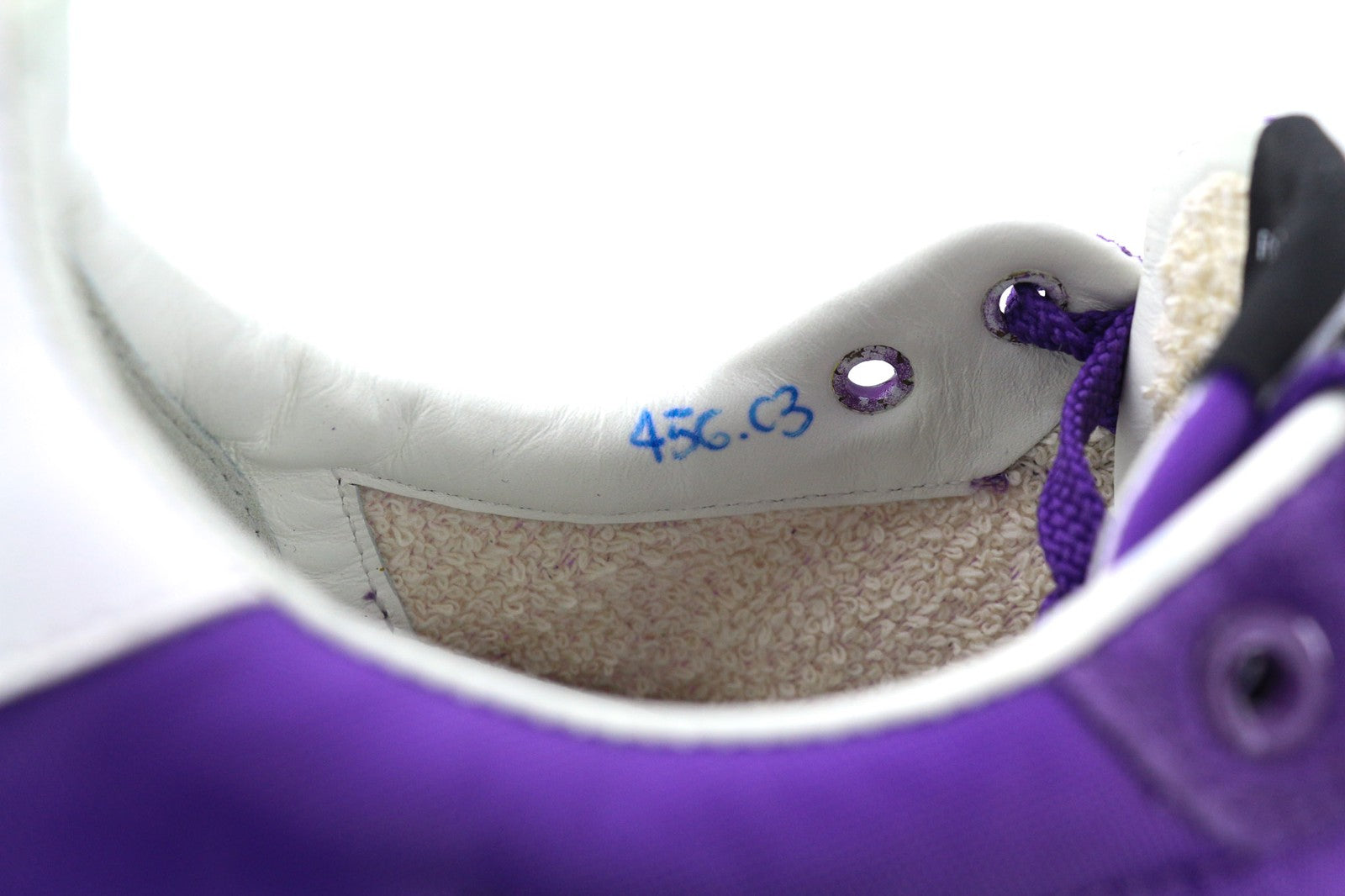 GOLDEN GOOSE Starland moteriški bėgimo bateliai su violetine zomša, EU39 dydis, žema pado forma 