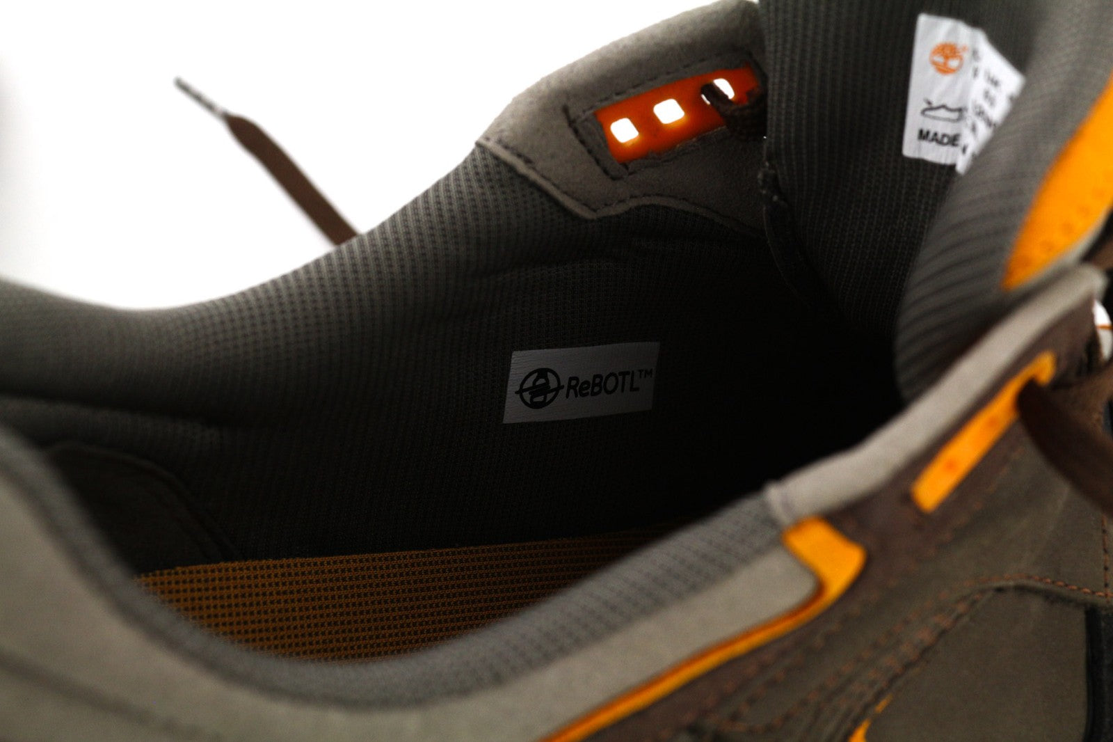 TIMBERLAND A2N9Q-A4850 vyriški EU42/43 rudi odiniai žemapadžiai sportbačiai su raišteliais ir logotipu 