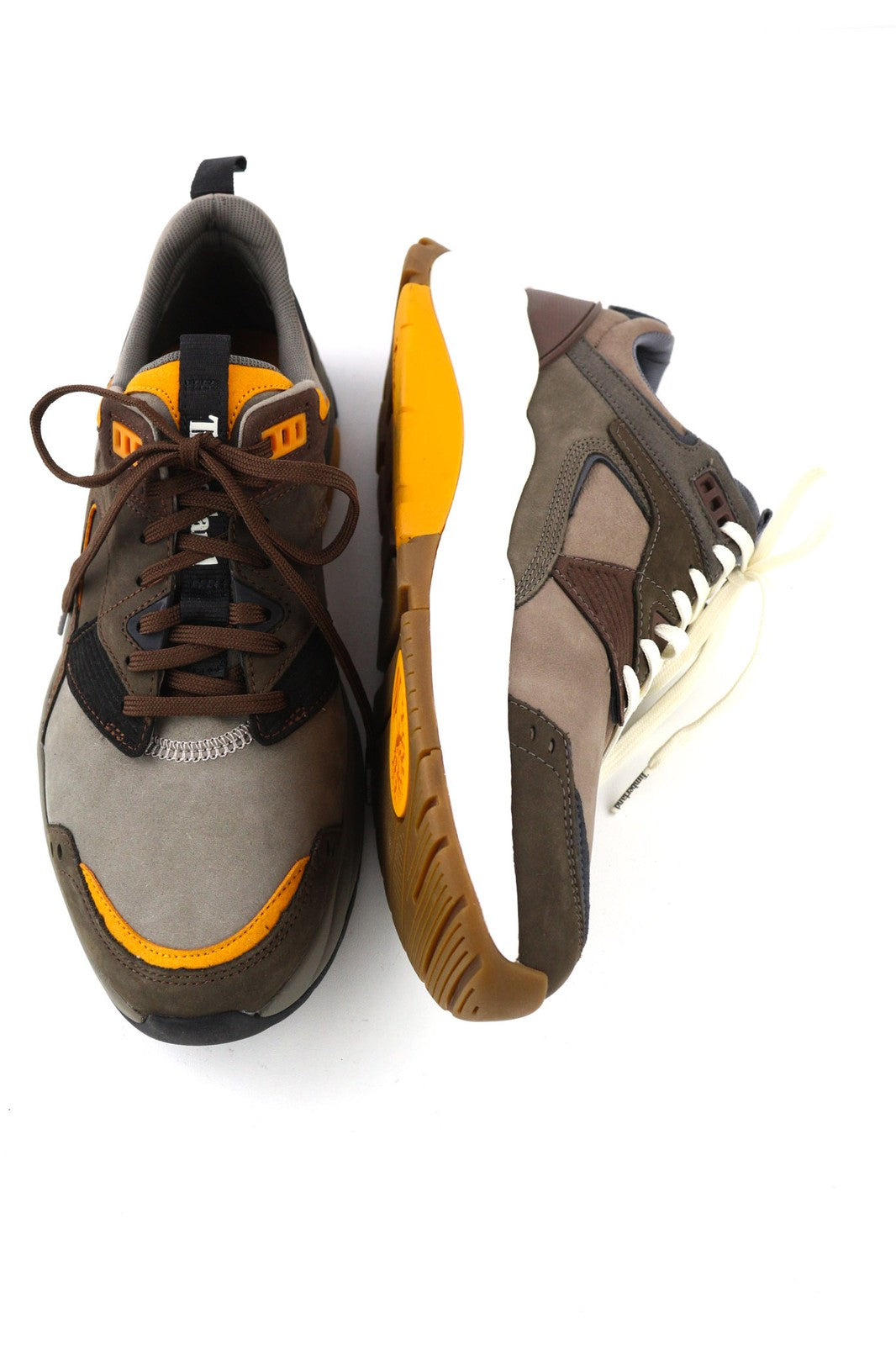 TIMBERLAND A2N9Q-A4850 vyriški EU42/43 rudi odiniai žemapadžiai sportbačiai su raišteliais ir logotipu 