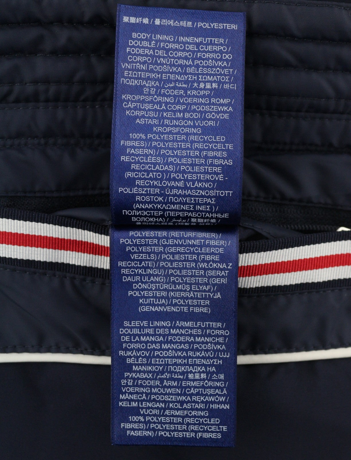 GANT ilga pūkinė moteriška striukė XS, vakarinės mėlynos spalvos, su paminkštintu dygsniuotu gobtuvu, vidutinio dydžio, RRP299 