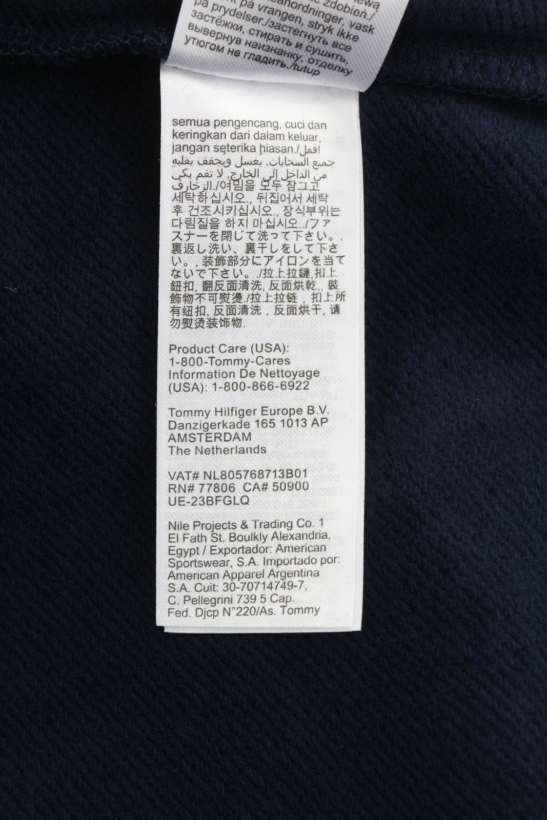 TOMMY HILFIGER vyriškas džemperis L dydžio, tamsiai mėlynas, su dideliu bomber kaklu ir logotipu, užtrauktuku. 