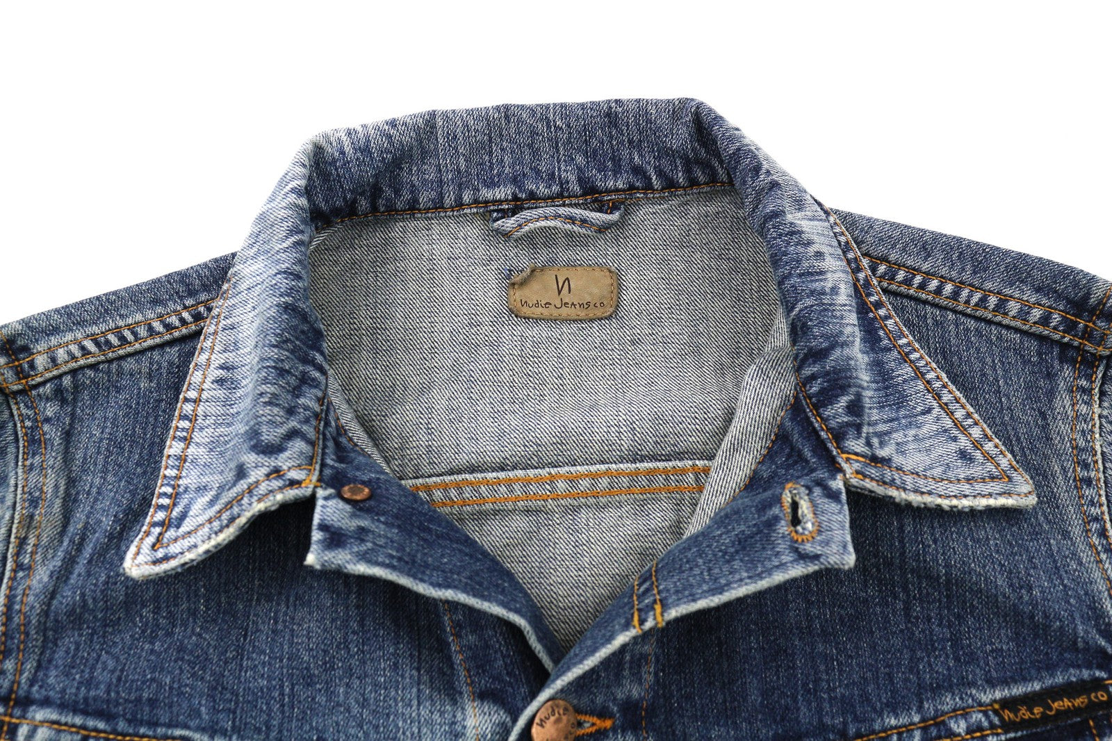 NUDIE JEANS Billy vyriška S Crunch mėlyna skalbto džinso striukė su sagomis ir logotipu 