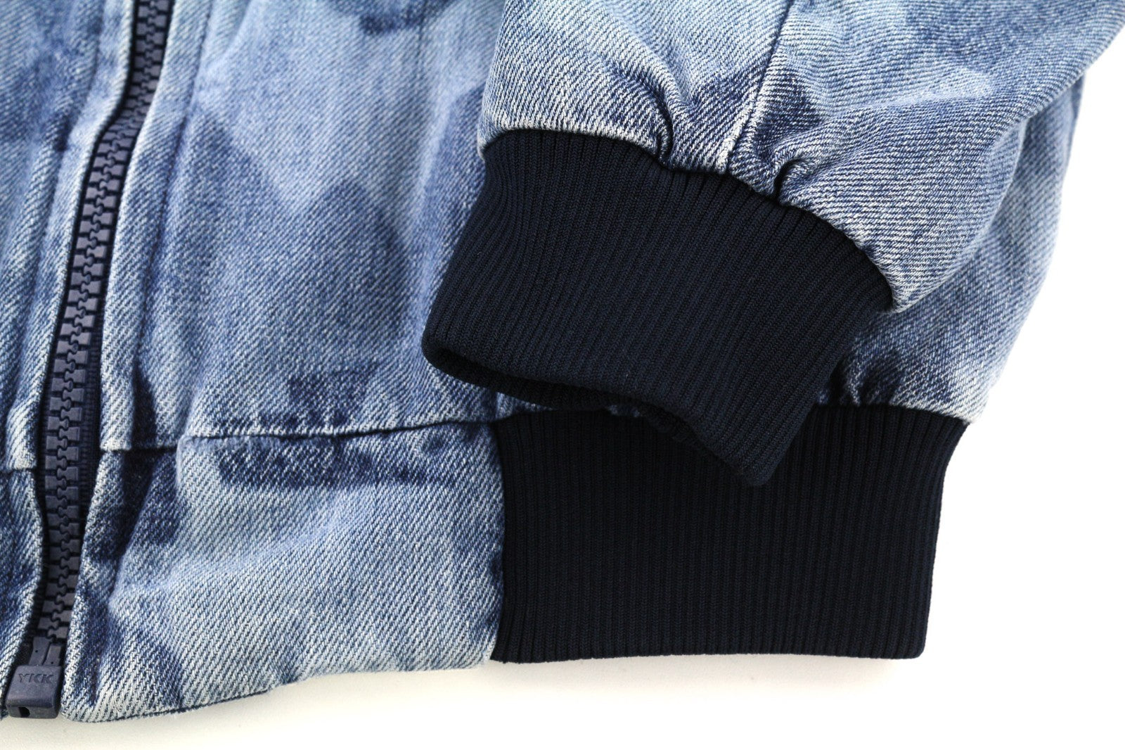 NUDIE JEANS Gudrun Camo Denim moteriška mėlyna medvilninė kamufliažinė bomber striukė 