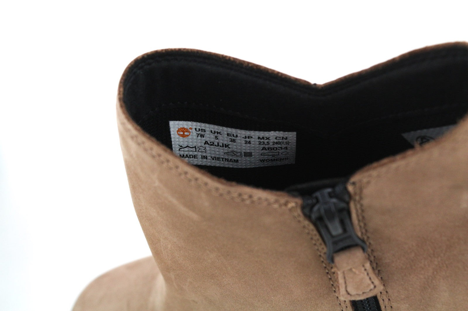 TIMBERLAND A2JJK-A6034 moteriški rudi odiniai bateliai su užtrauktuku ir aukštakulniais, dydis EU38/39. 