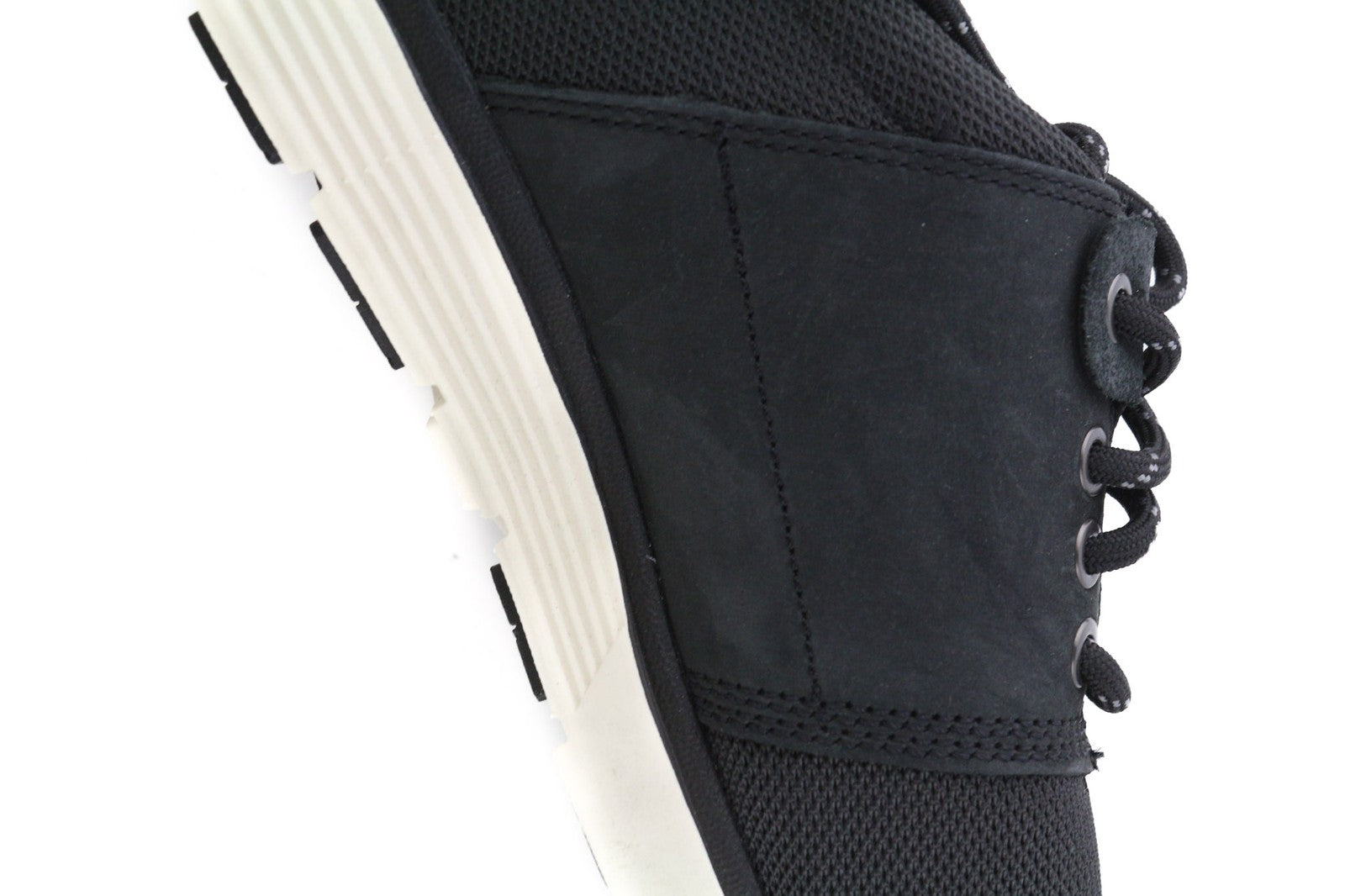 TIMBERLAND A1XZW-A4150 vyriški juodi sportbačiai su tekstiline oda, su detalėmis, 43/43.5 dydis. 