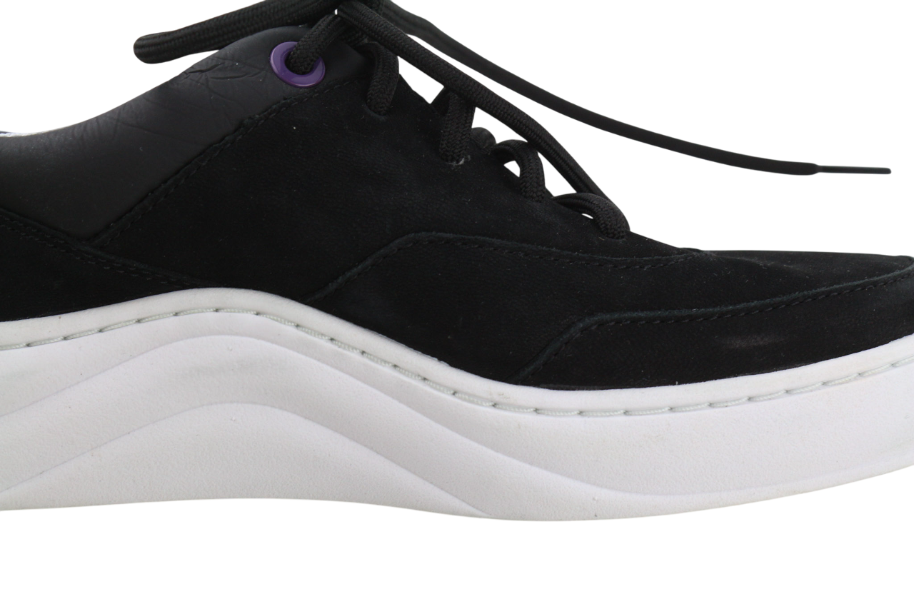 TIMBERLAND A211C-A3646 moteriški juodi odiniai sportbačiai su raišteliais, dydis EU39/39.5. 